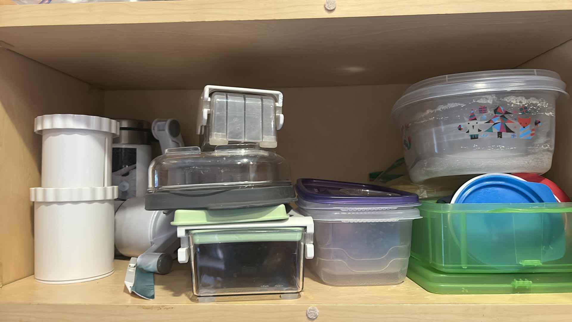 Photo 1 of CONTENTS OF KITCHEN CABINET