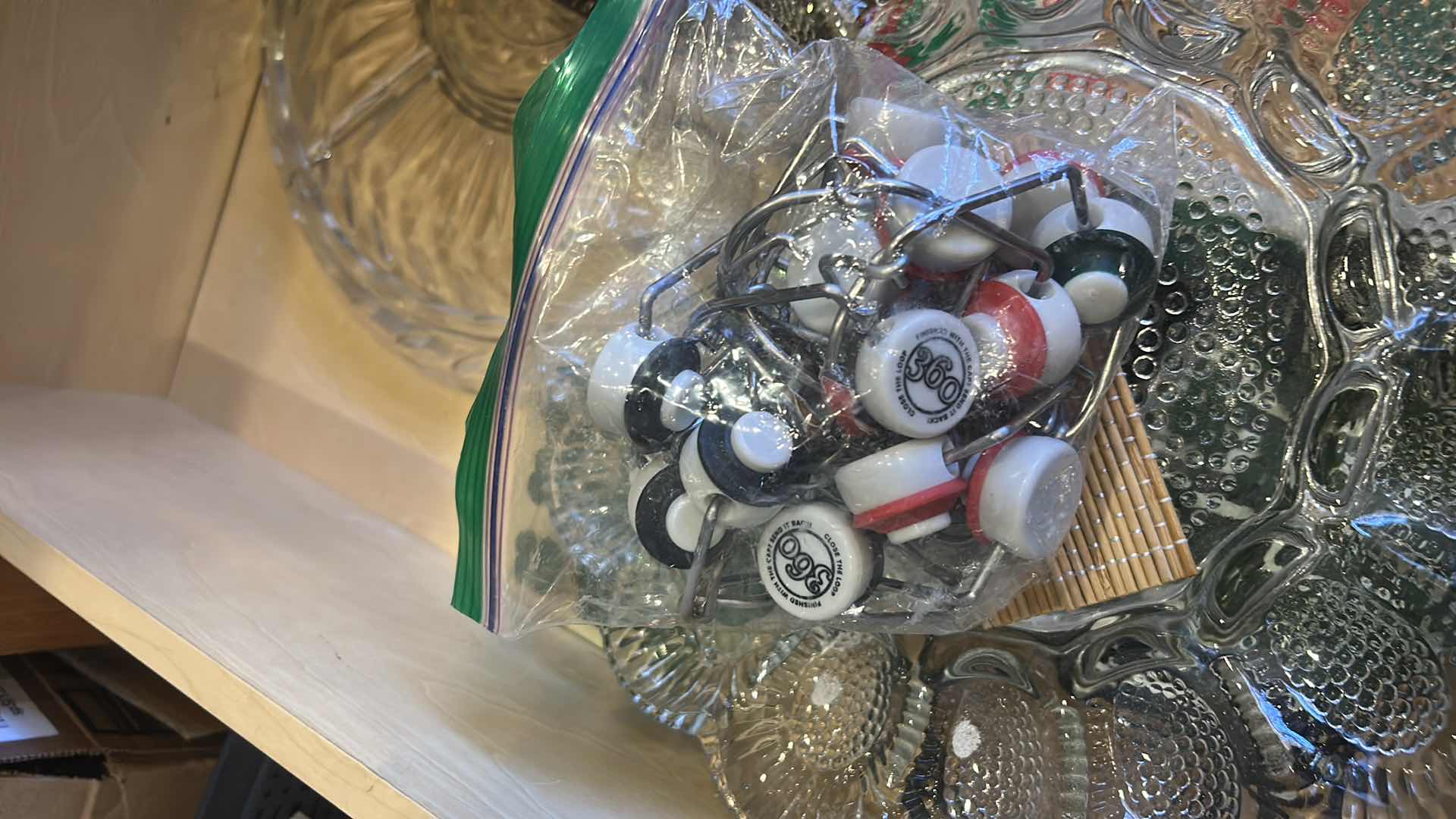 Photo 1 of CONTENTS OF KITCHEN DRAWER