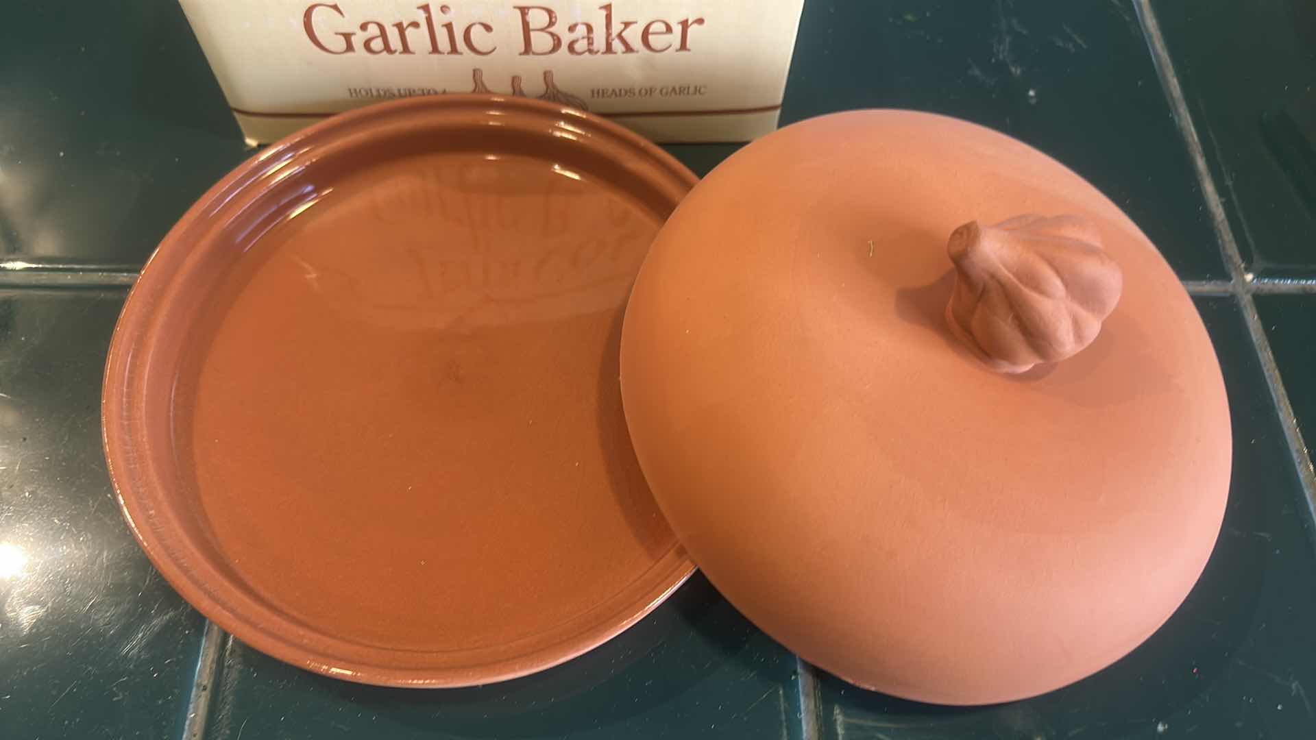 Photo 1 of TERRA COTTA GARLIC BAKER