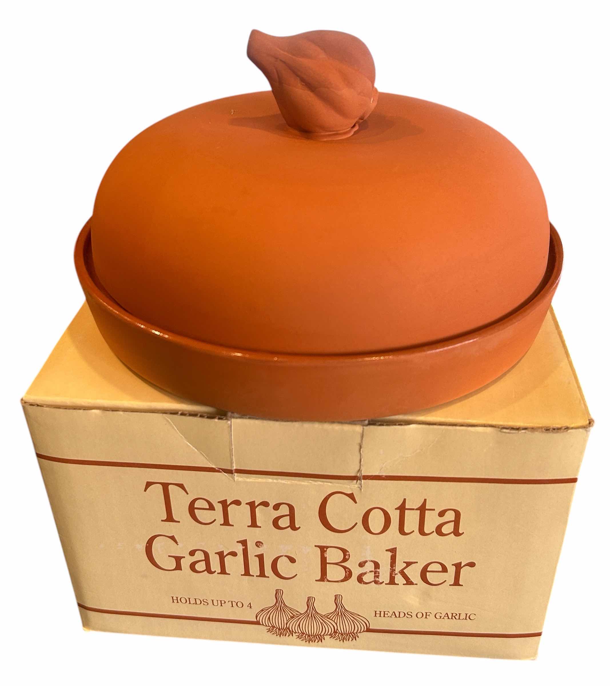 Photo 1 of TERRA COTTA GARLIC BAKER