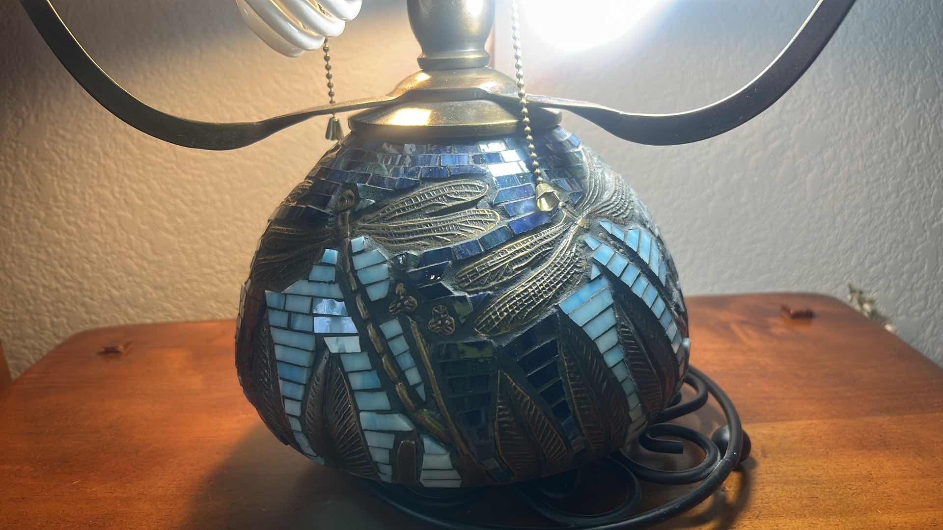 Photo 1 of HEAVY GLASS, RESIN AND METAL TIFFANY STYLE DRAGONFLY LAMP H19”