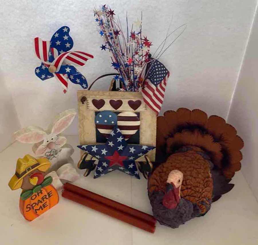 Photo 1 of 8-HOLIDAY DECOR-TURKEY BUNNY & 4th OF JULY