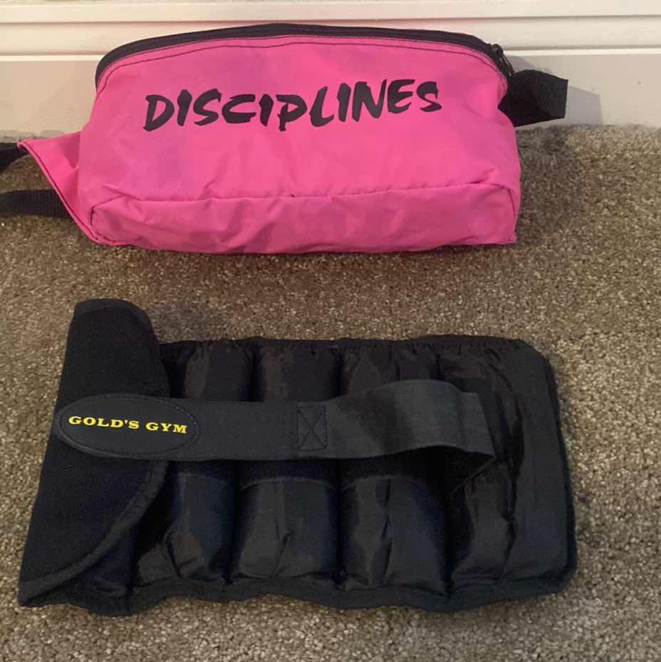 Photo 1 of GOLDS GYM WEIGHT & DISCIPLINED TRIATHLON WAIST PACK WITH BACK PACK (light weight)