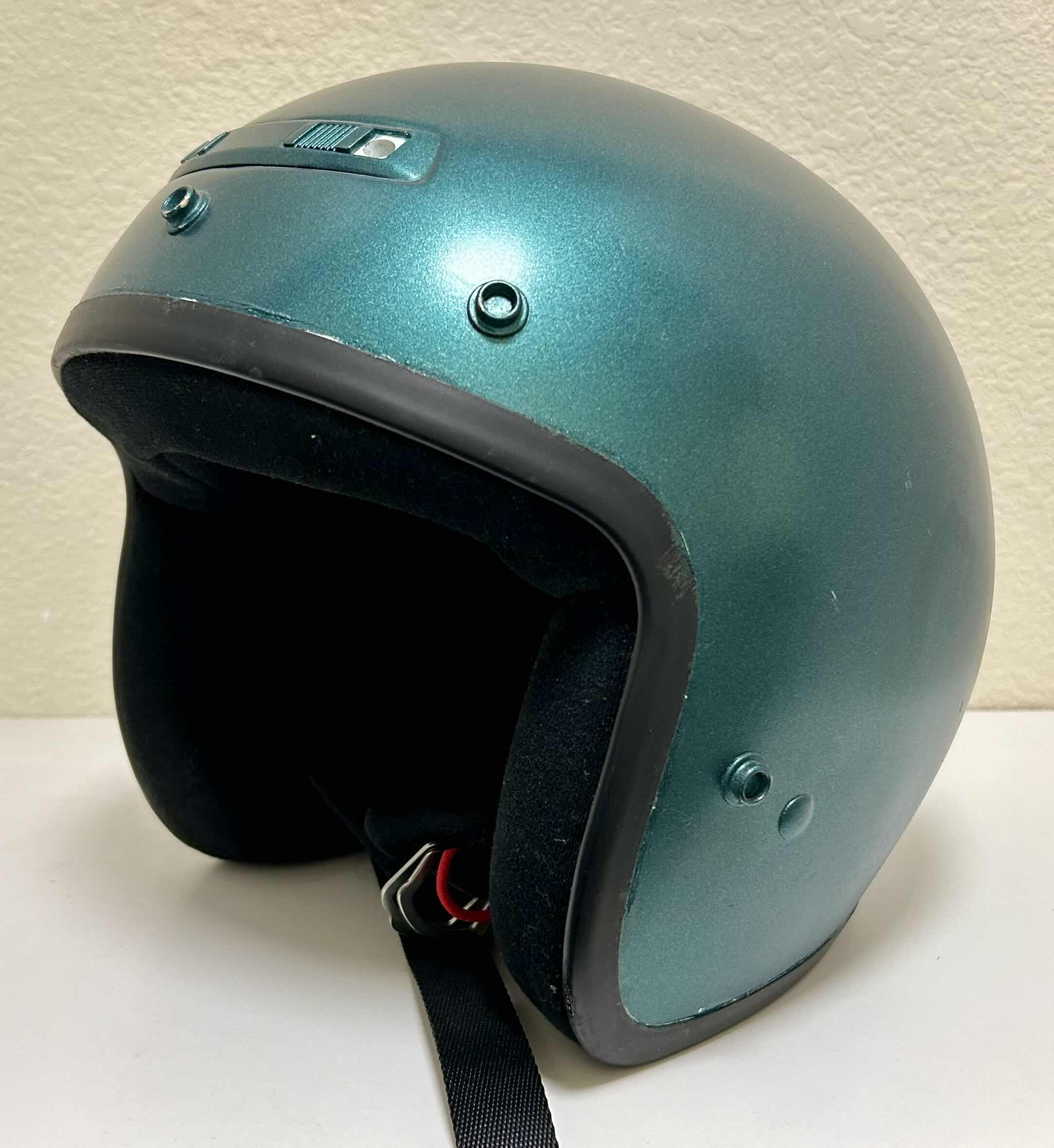 Photo 2 of EMERALD GREEN XL HELMET