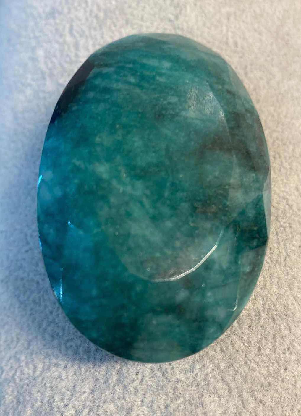 Photo 1 of GREEN BERYL OVAL FACETED 262.39 cts GEMSTONE GLA CERTIFIED 111912