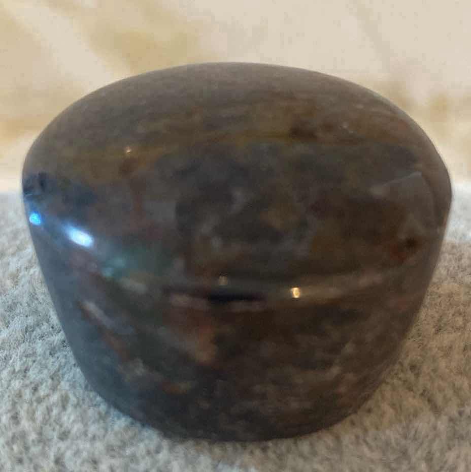 Photo 3 of SAPPHIRE  CORUNDUM CABOCHON FACETED 209.35 cts GEMSTONE GLA CERTIFIED EMPEC400