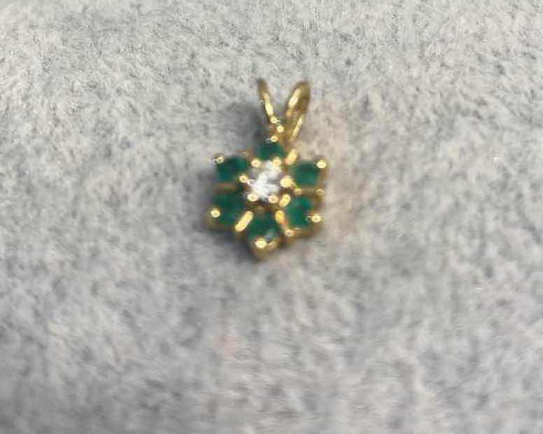 Photo 5 of 14K GOLD EARRINGS & PENDANT WITH EMERALD & DIAMONDS 2.7 GRAMS