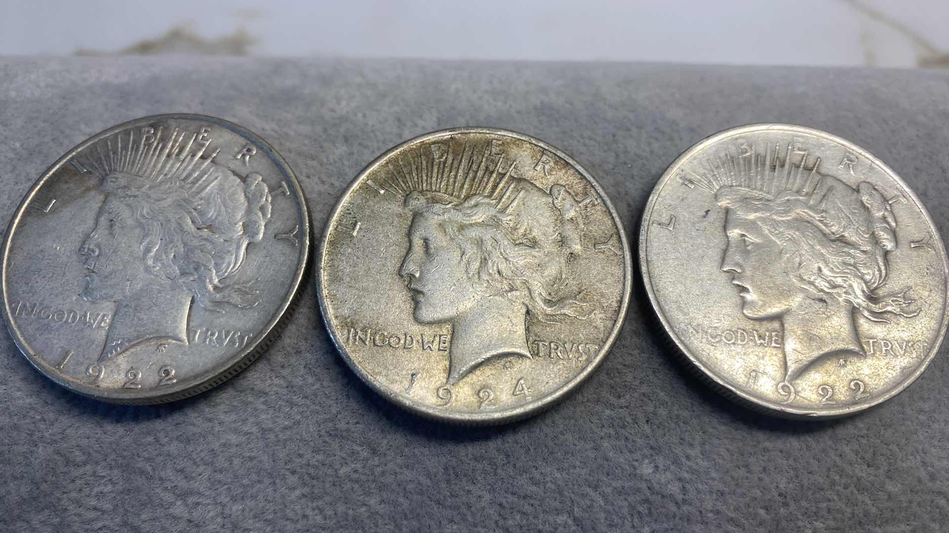 Photo 1 of 3-PEACE SILVER DOLLARS FROM EARLY 1900’s