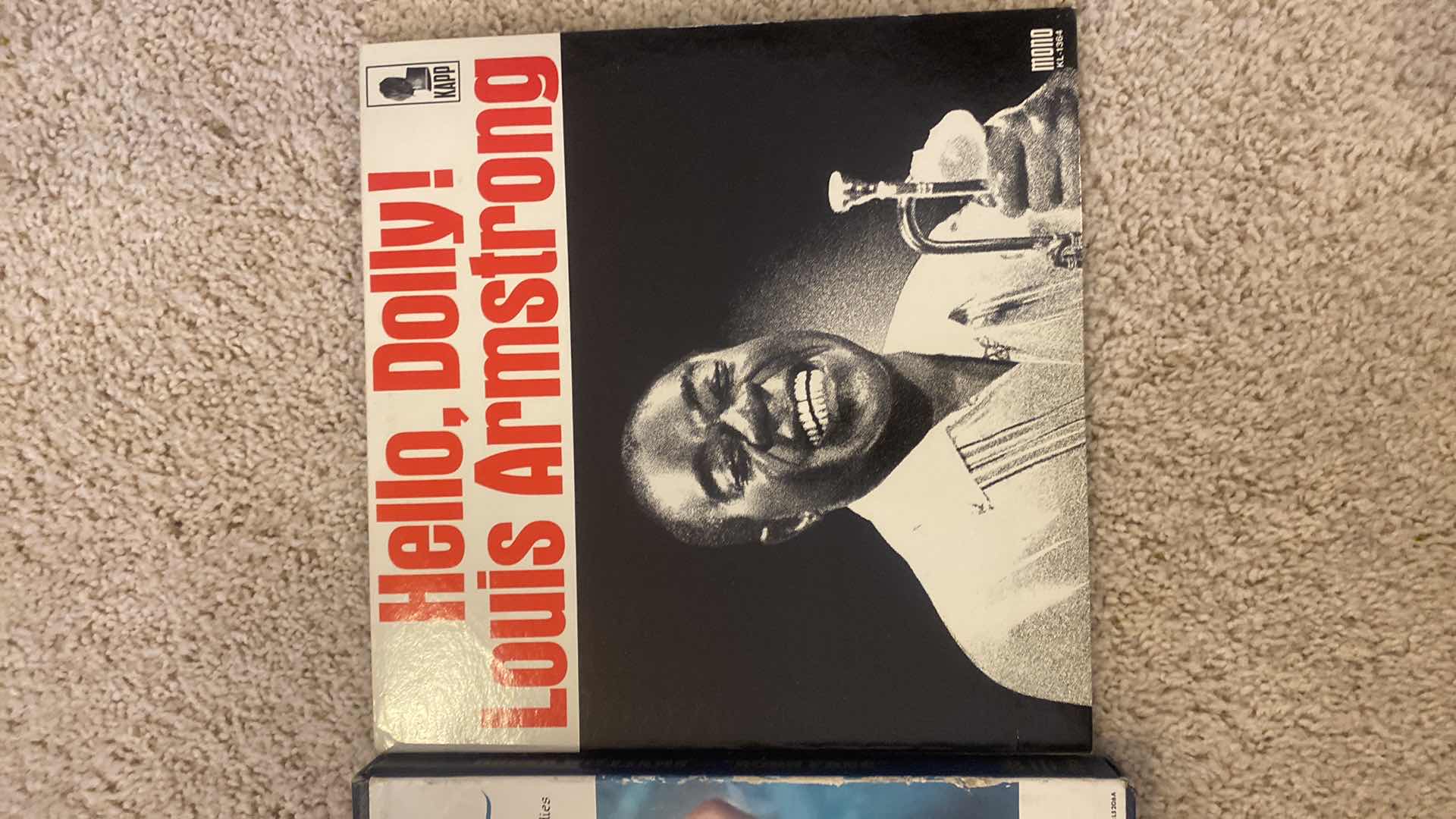 Photo 4 of  3 VINTAGE VINYL RECORDS-LIBERACE, BORN FREE BOXED SET & HELLO DOLLY LOUIE ARMSTRONG