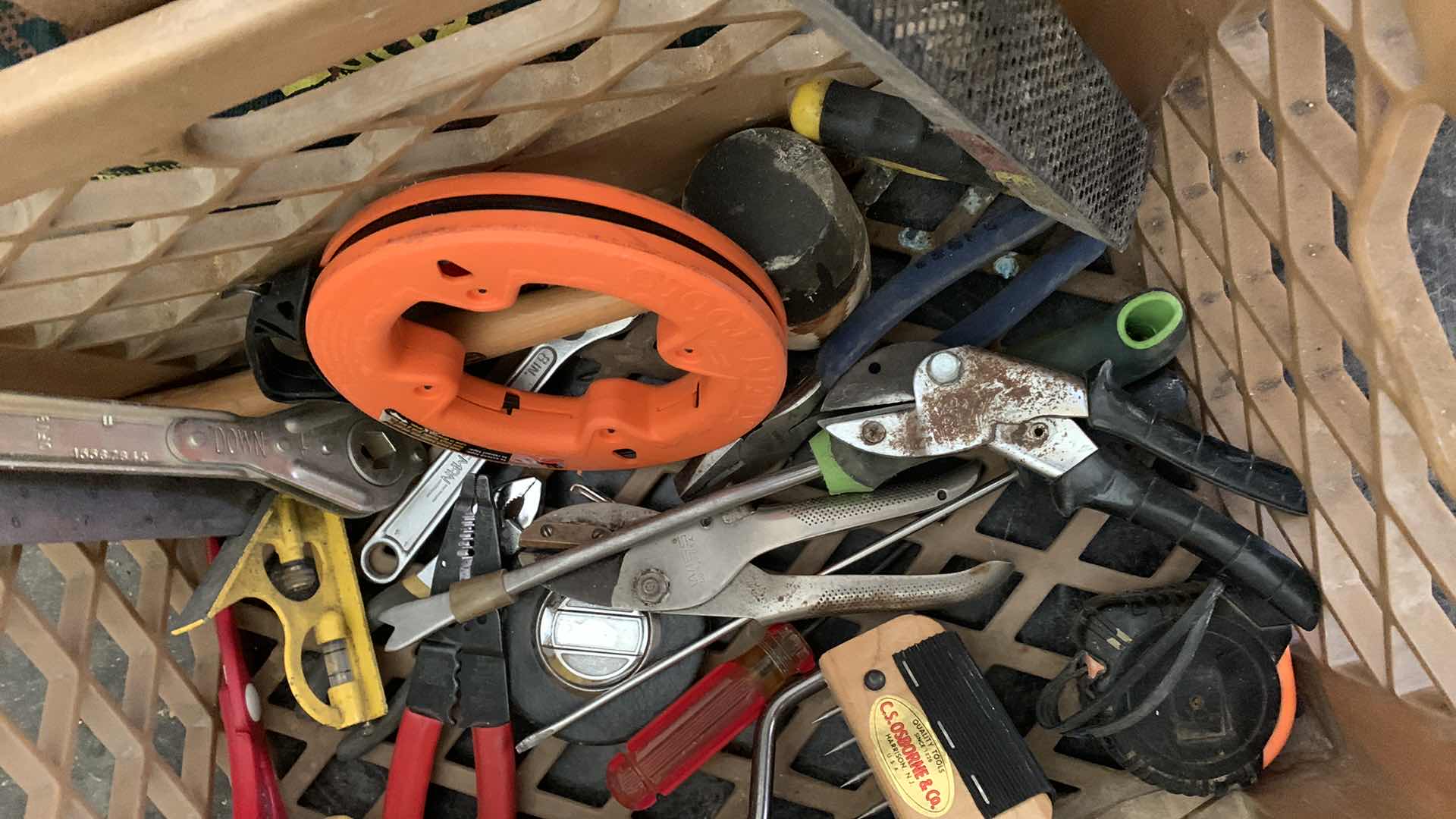 Photo 3 of ASSORTED TOOLS