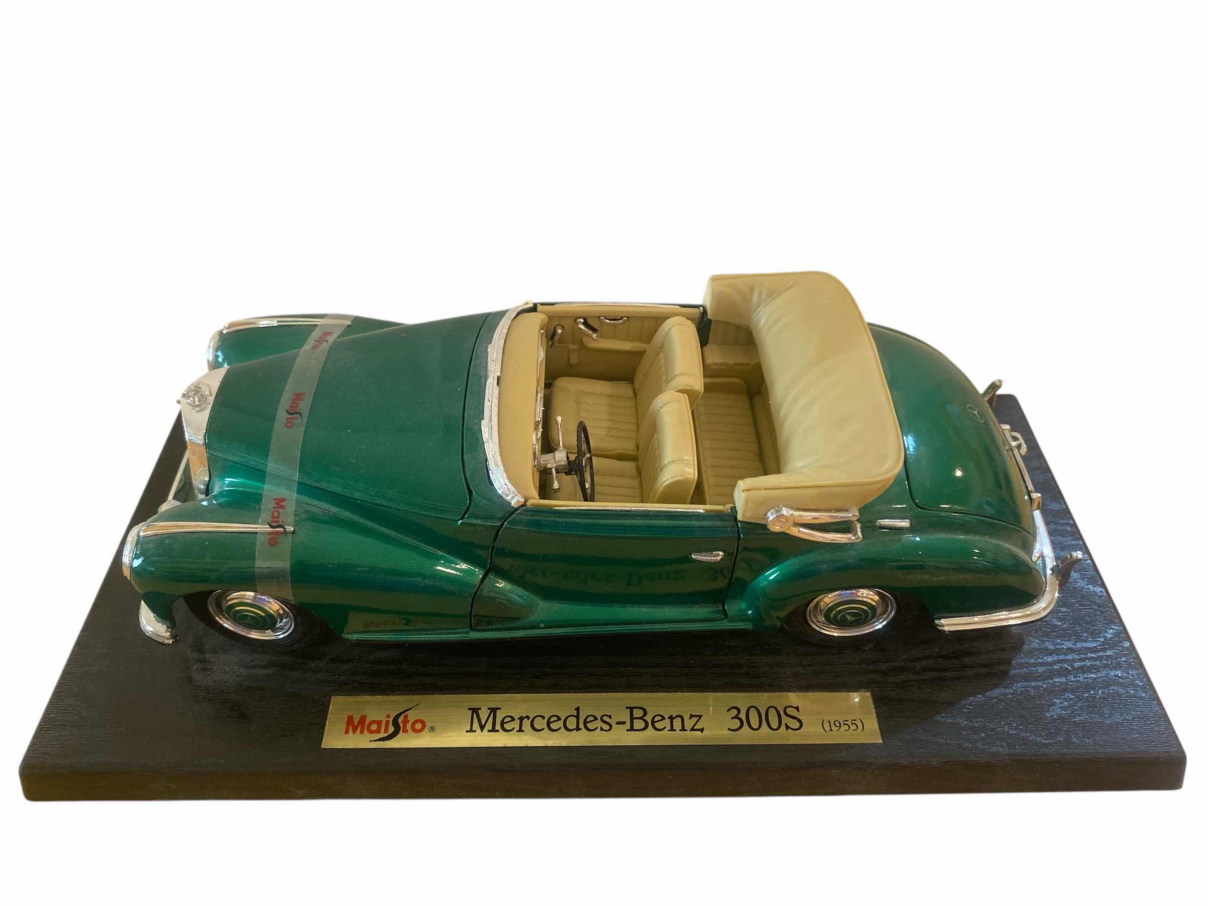 Photo 1 of MAISTO 1955 MERCEDES-BENZ 300S CAR LENGTH 10”