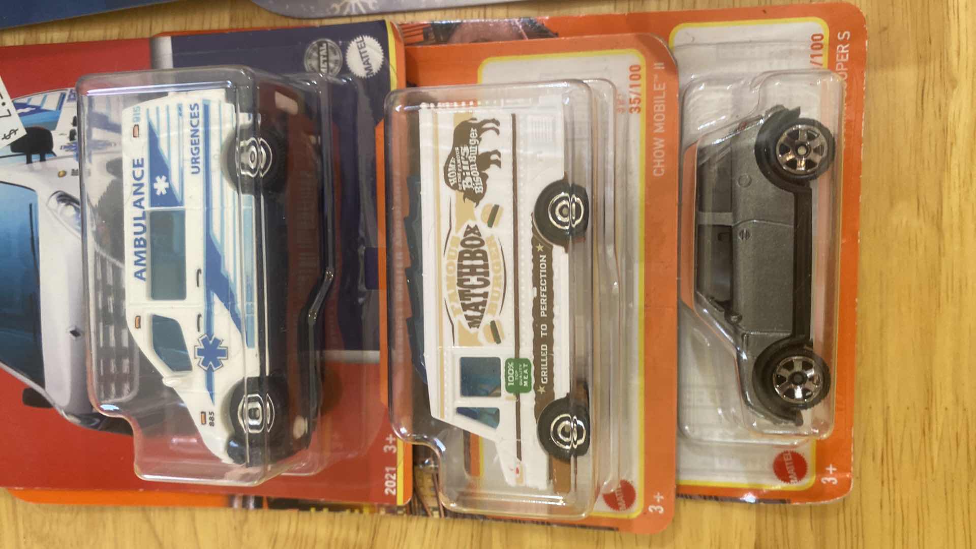 Photo 1 of 9 - HOT WHEELS & MATCHBOX DIE CAST CARS