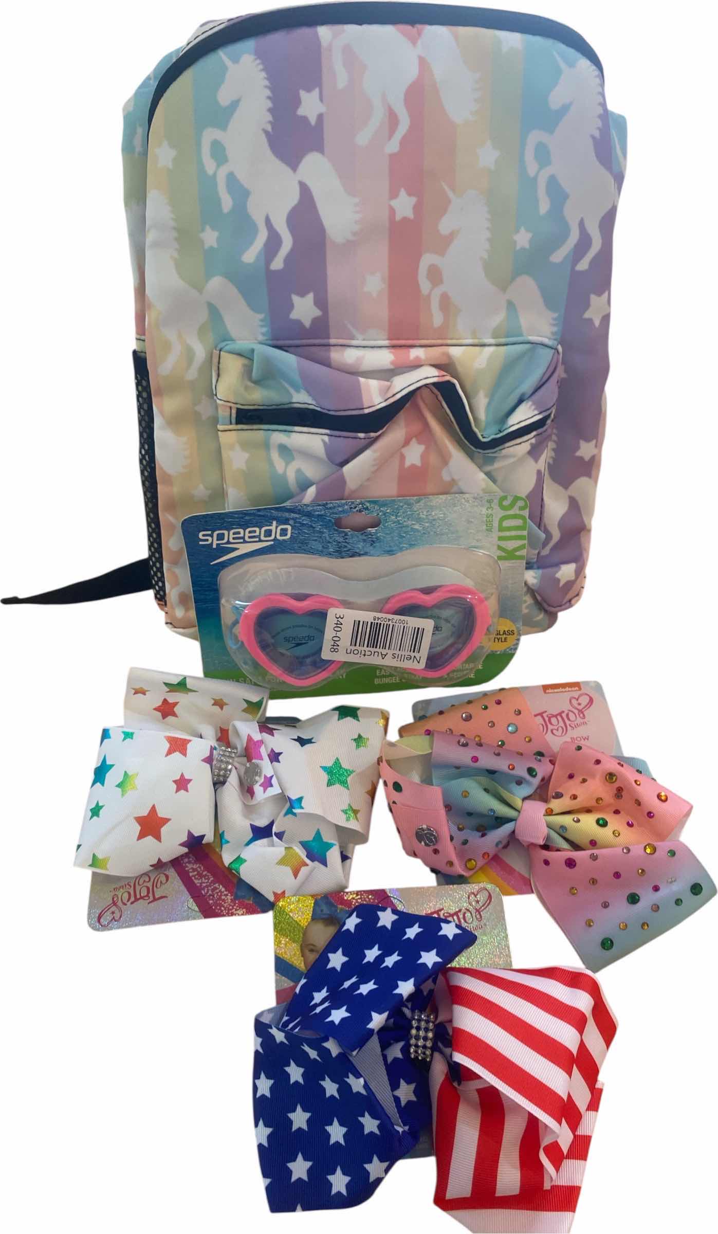 Photo 1 of UNICORN BACKPACK GIGGLES & 3 HAIR CLIPS WITH BOWS