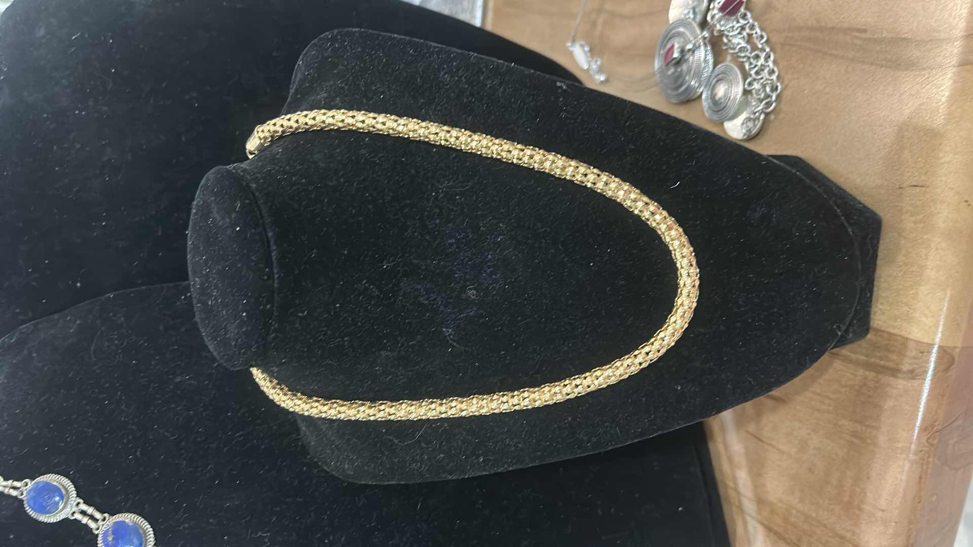 Photo 1 of 4 FASHION JEWELRY NECKLACES