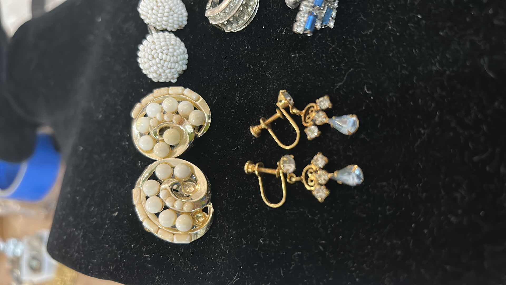 Photo 1 of FASHION JEWELRY - 8 PAIRS CLIP ON EARRINGS AND RING