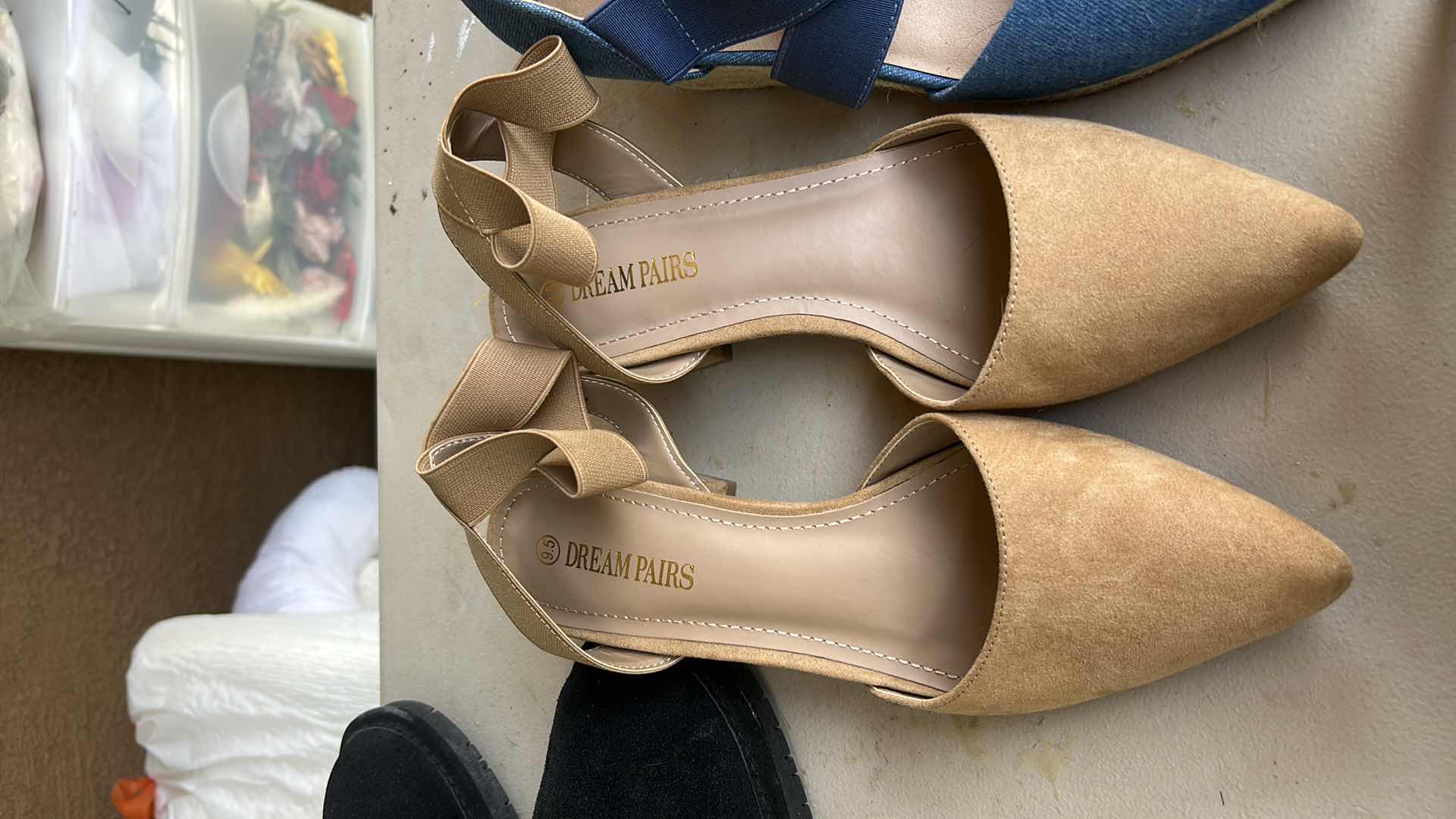 Photo 1 of 6 PAIRS WOMENS SHOES SIZE 9 and 9.5