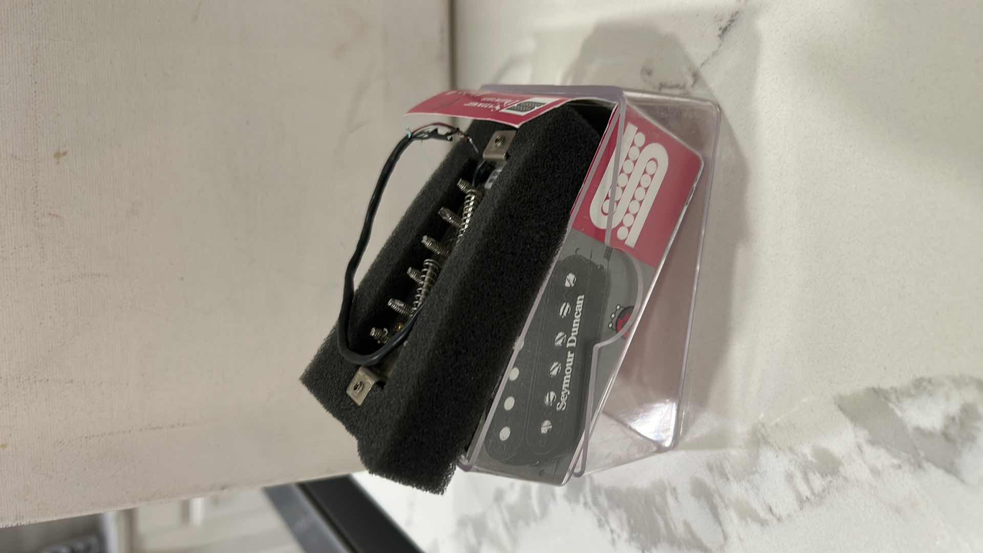 Photo 1 of SEYMOUR DUNCAN APH1B ALNICO II PRO HUMBUKER (BRIDGE) PICKUP