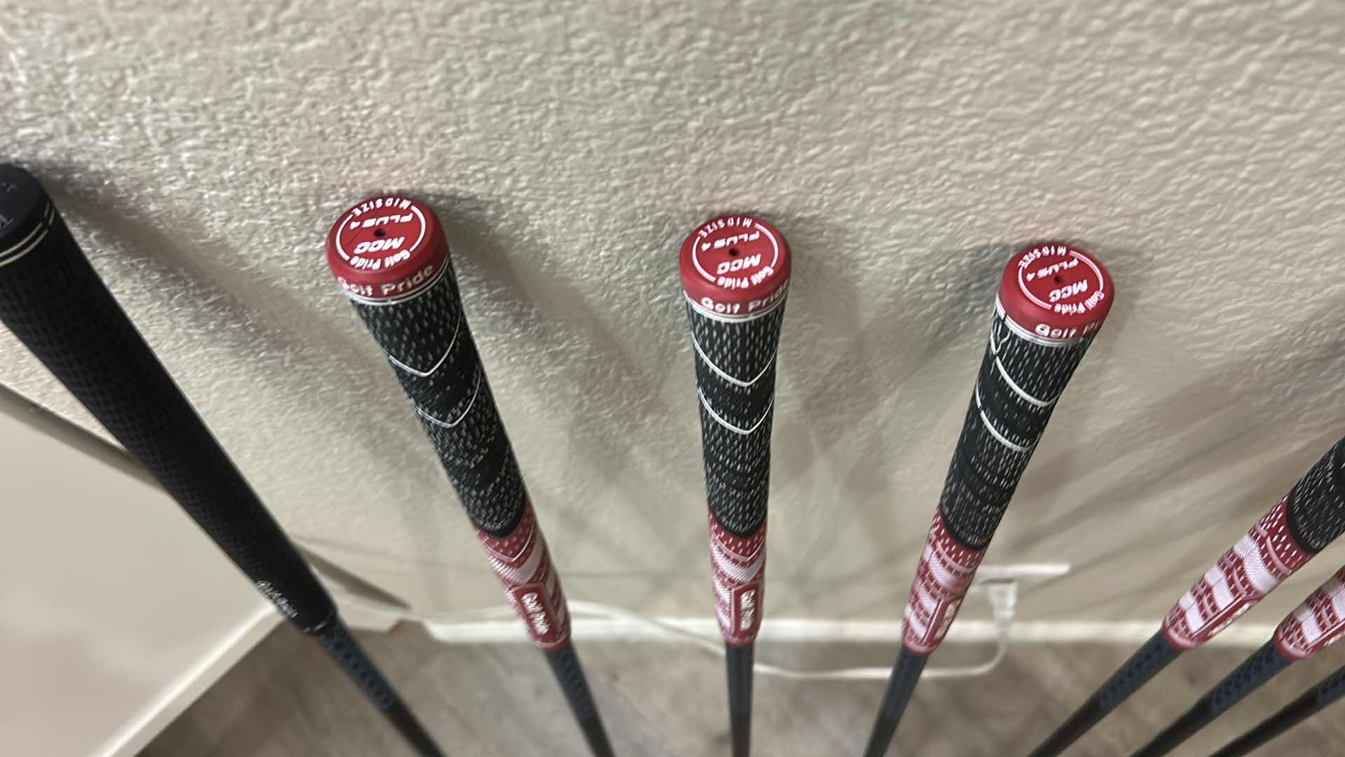 Photo 1 of CLEVELAND HALO LAUNCHER XL SET OF IRONS,SAND WEDGE, GAP WEDGE, PITCHING WEDGE THROUGH 4 IRON. 9 CLUBS TOTAL