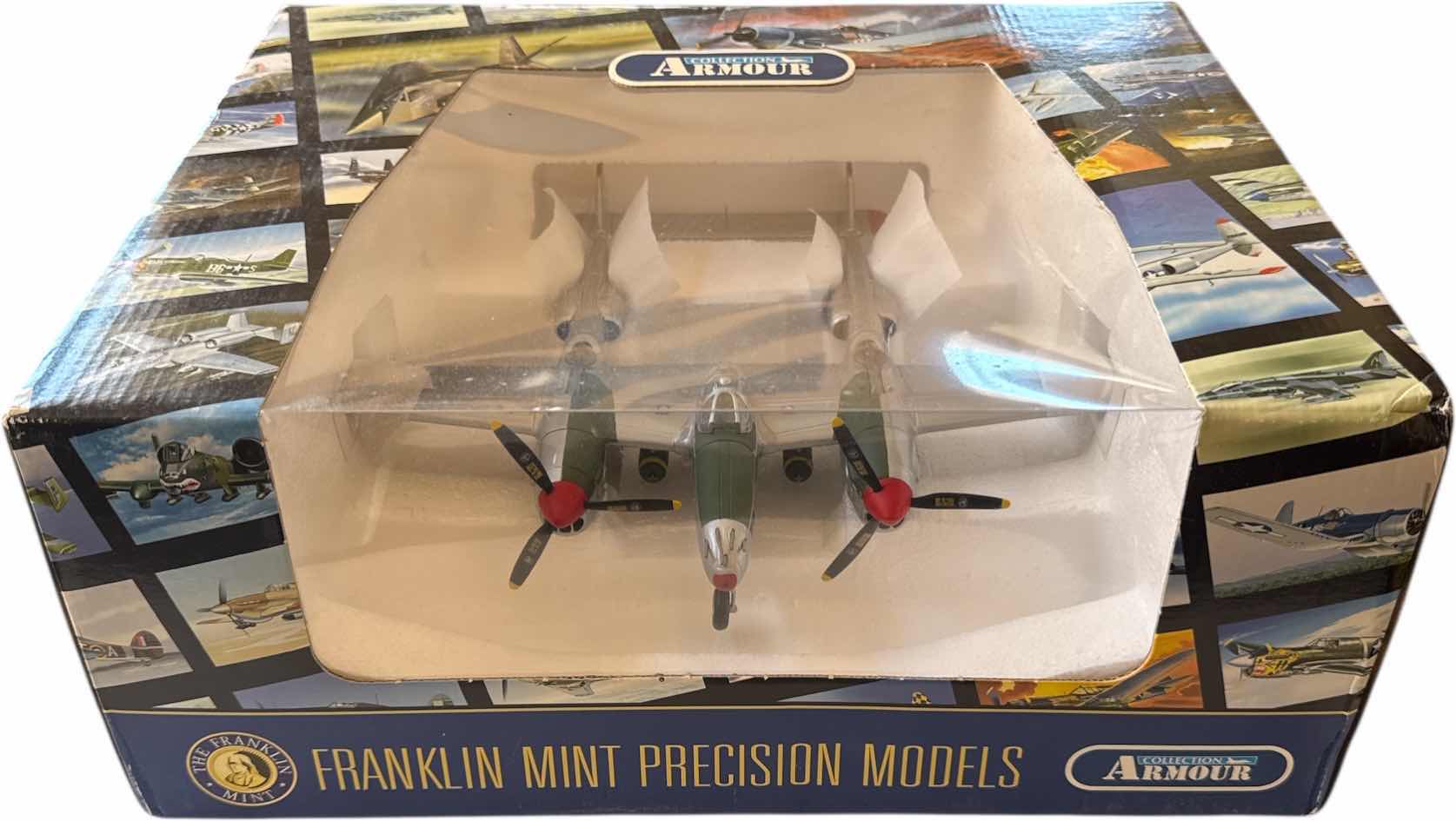Photo 1 of VINTAGE ARMOUR COLLECTION THW FRANKLIN MINT PRECISION MODELS. P38 LIGHTNING USSAF 40 VICTORIES SCALE 1:48 COA B11B280
14.5”X 6” X H11”