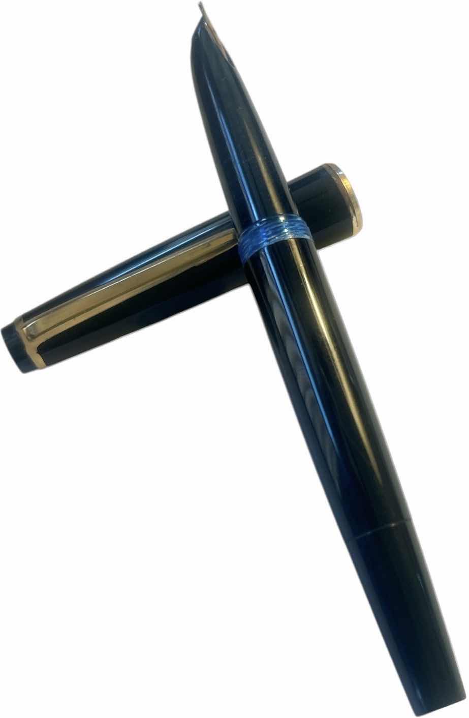 Photo 1 of MONTBLANC FOUNTAIN PEN, 
(likely a vintage model such as the Montblanc 320 or 34, identifiable by the distinct white star logo on the cap finial)