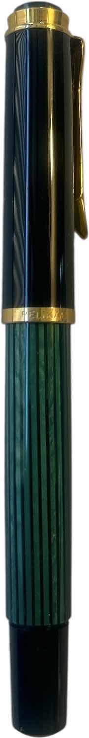 Photo 1 of PELIKAN SOUVERAN M400 FOUNTAIN PEN IN BLACK AND GREEN