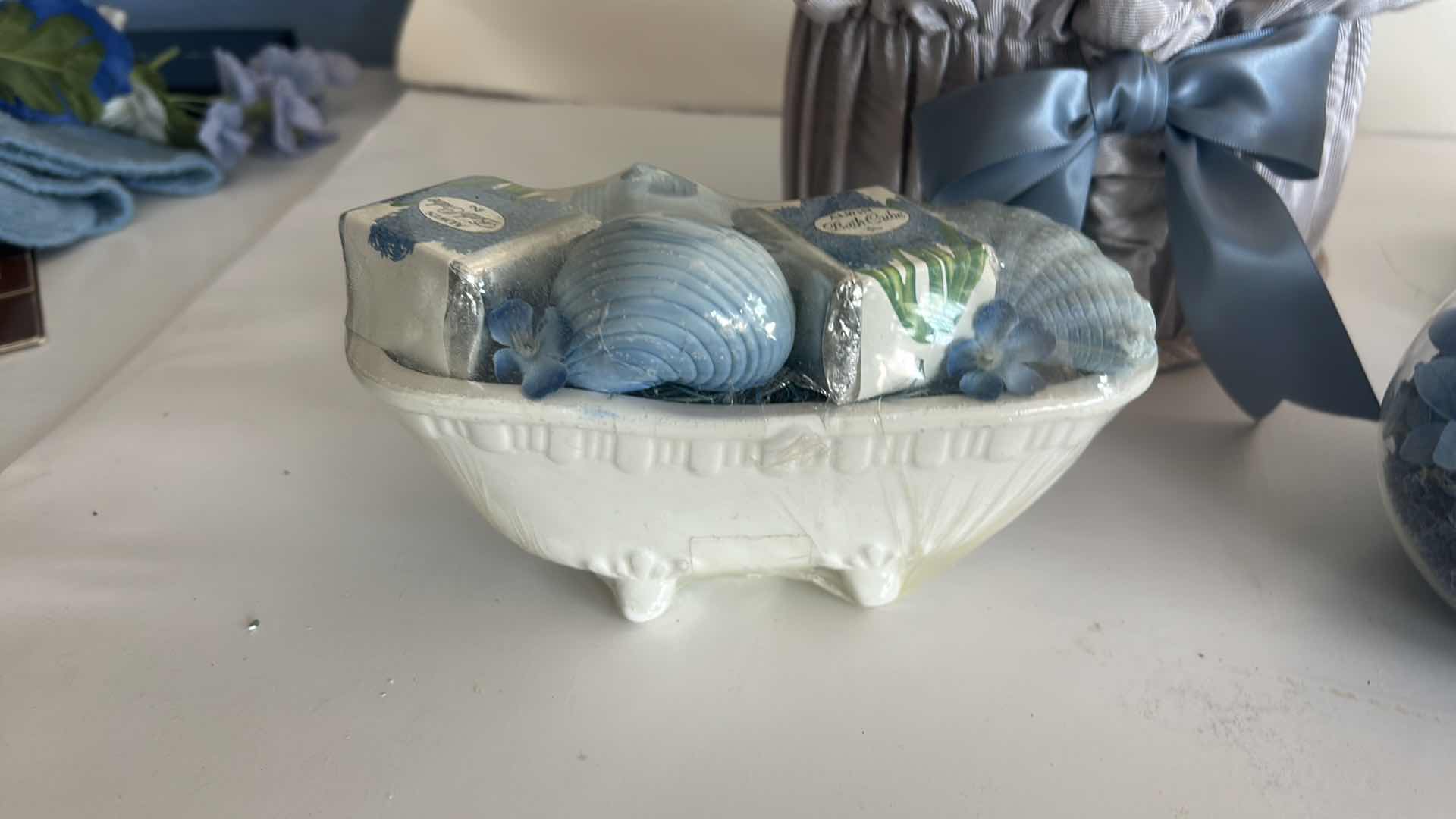 Photo 1 of VINTAGE BATHROOM ASSORTMENT