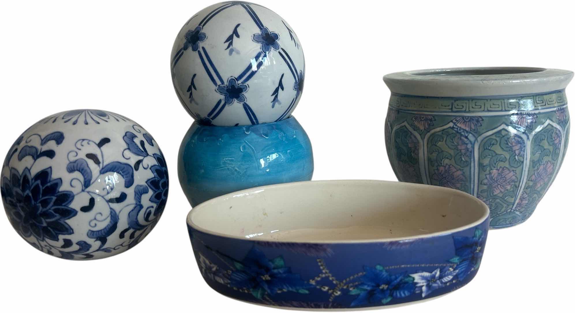 Photo 1 of 5 PC BLUE AND WHITE PORCELAIN/CERAMIC ASSORTMENT (ORBS 5”)