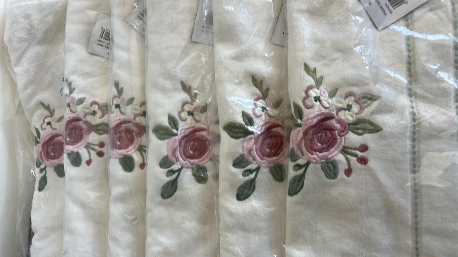 Photo 1 of 6 NEW SPRING GARDEN HAND TOWELS