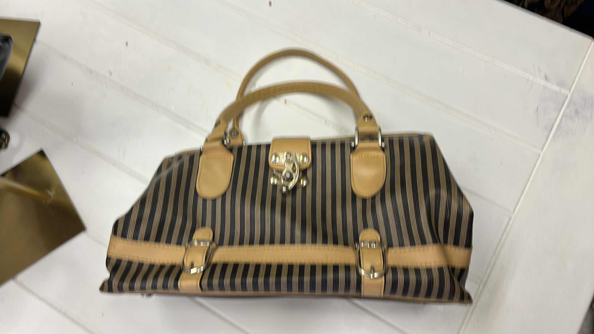 Photo 1 of 4 WOMENS HANDBAGS