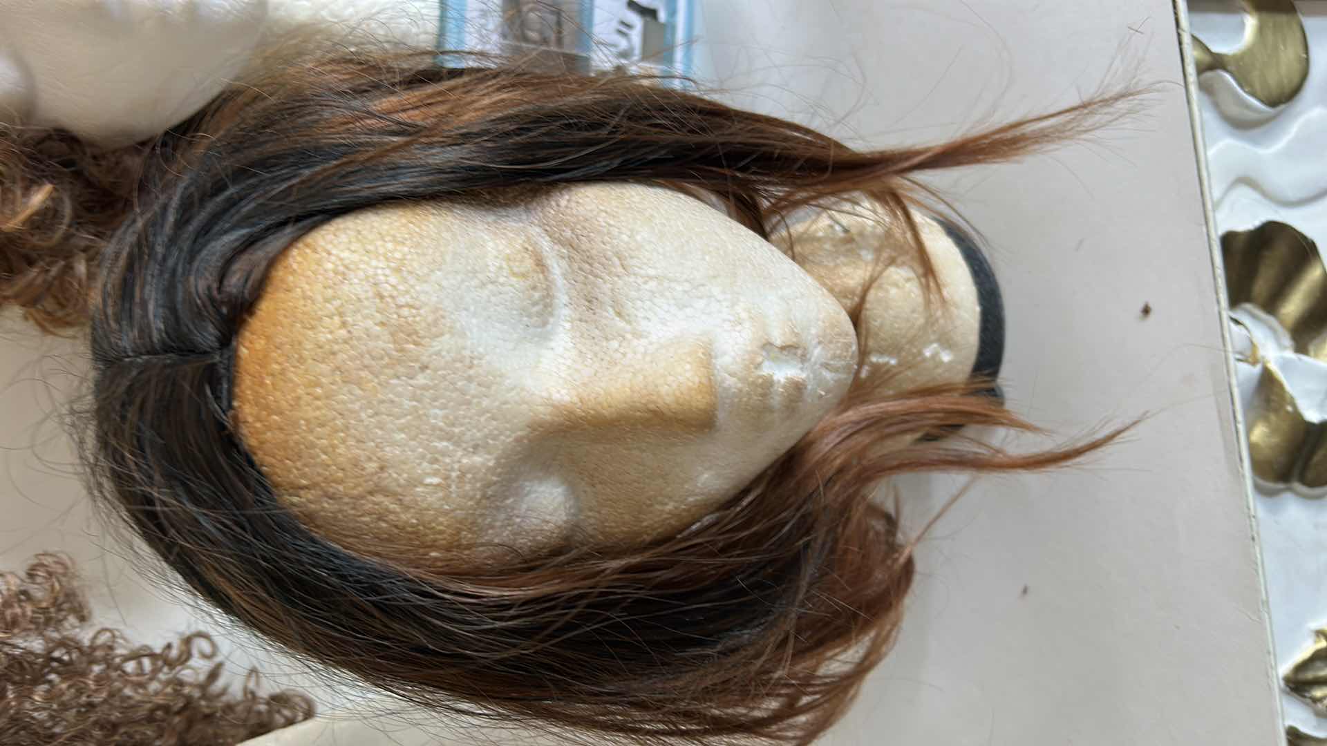 Photo 1 of 4 - WOMENS WIGS