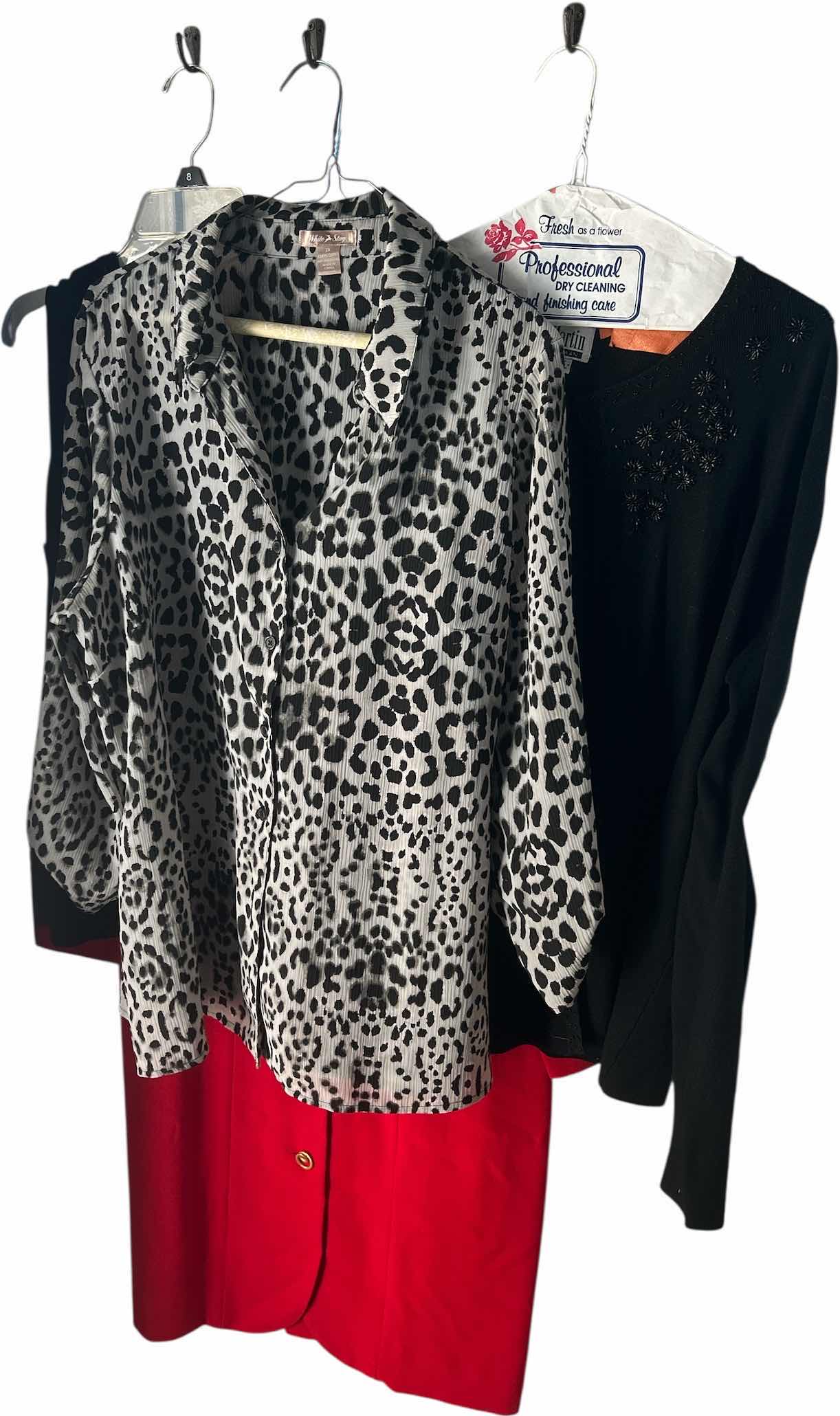 Photo 1 of WOMENS 4 PC PLUS SIZE CLOTHING