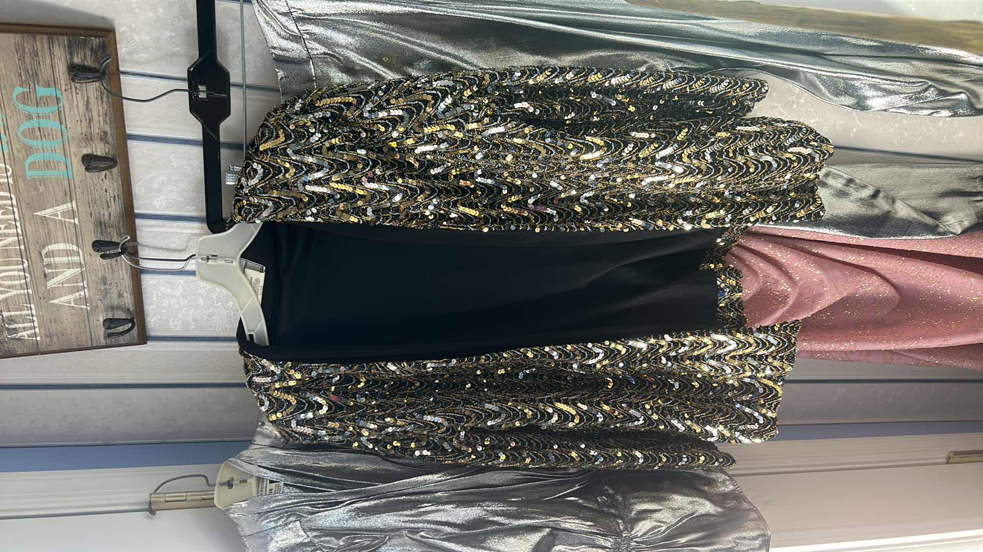 Photo 1 of WOMENS 4 PC PLUS SIZE CLOTHING