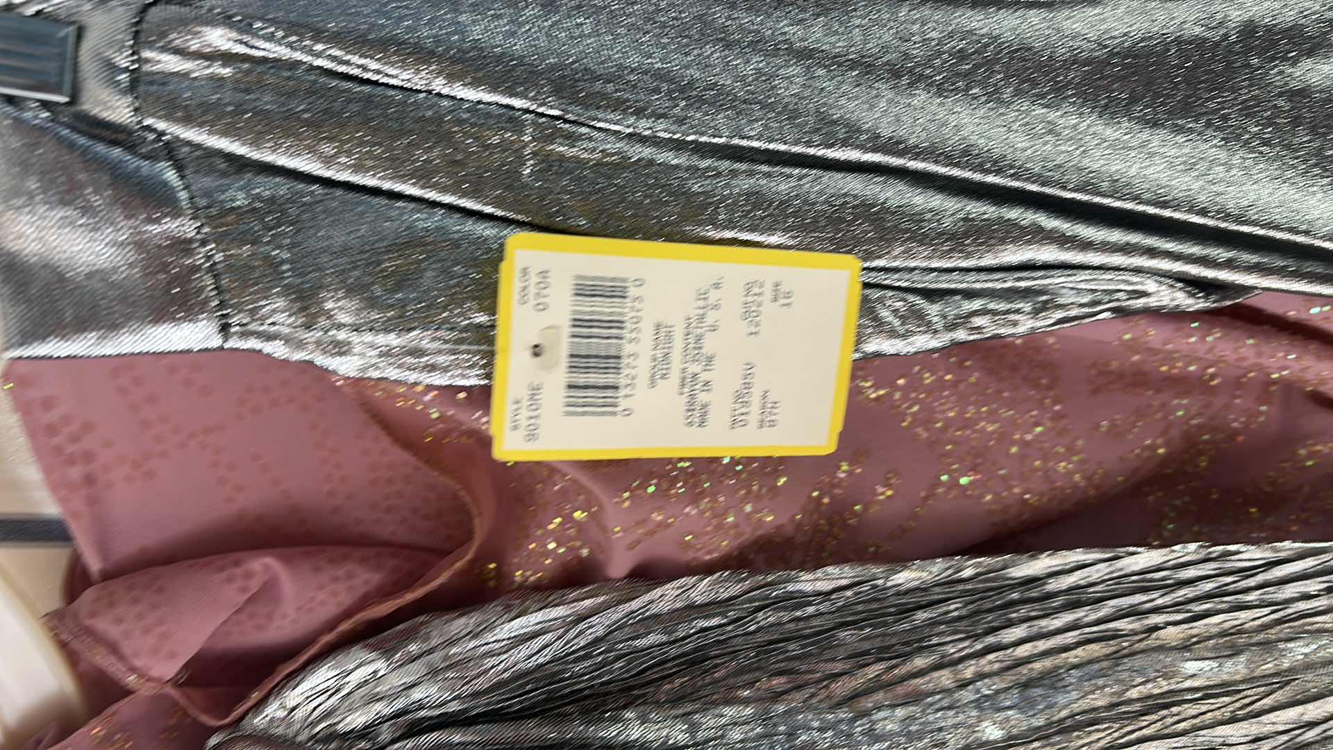 Photo 1 of WOMENS 4 PC PLUS SIZE CLOTHING
