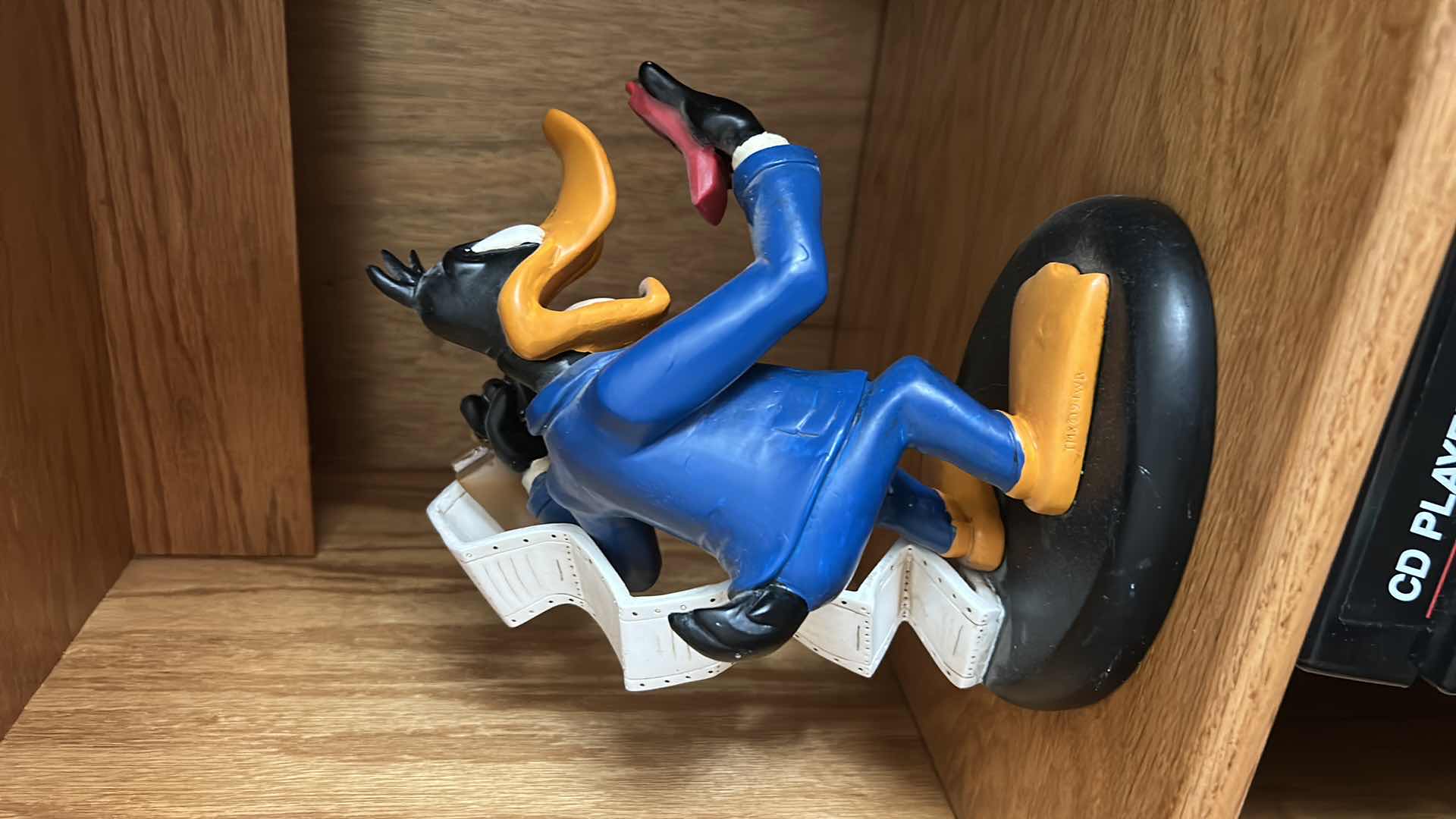 Photo 1 of DAFFY DUCK WORKAHOLIC FIGURINE H8”
