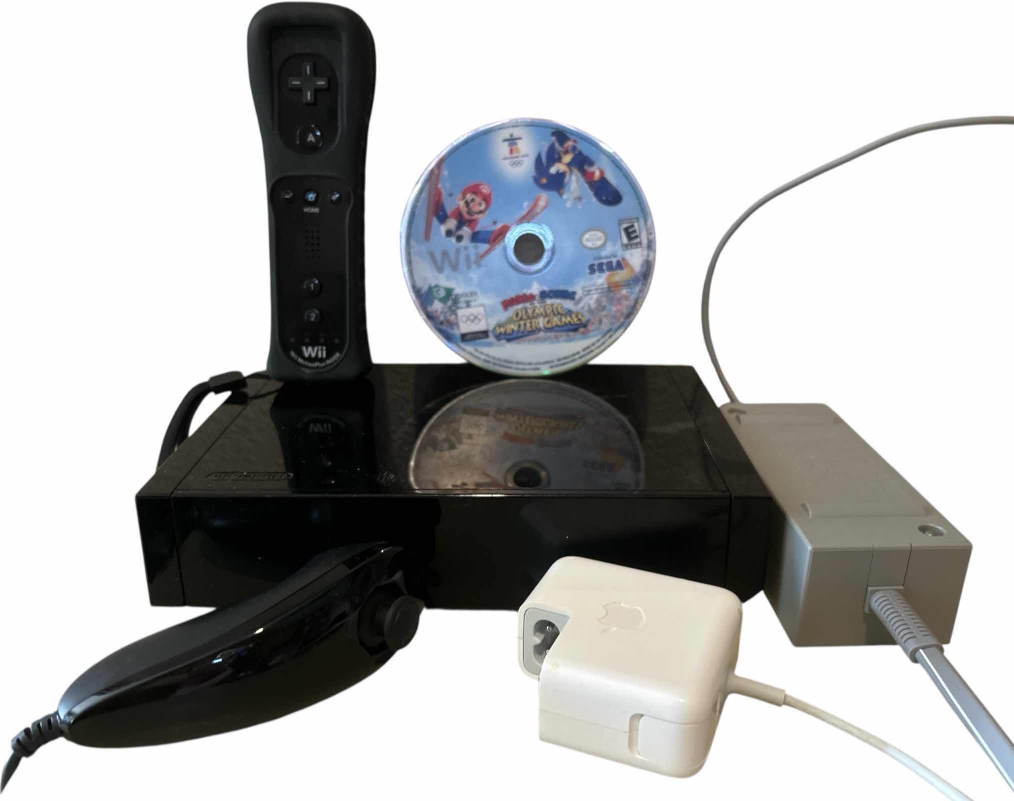 Photo 1 of Wii GAMING SYSTEM