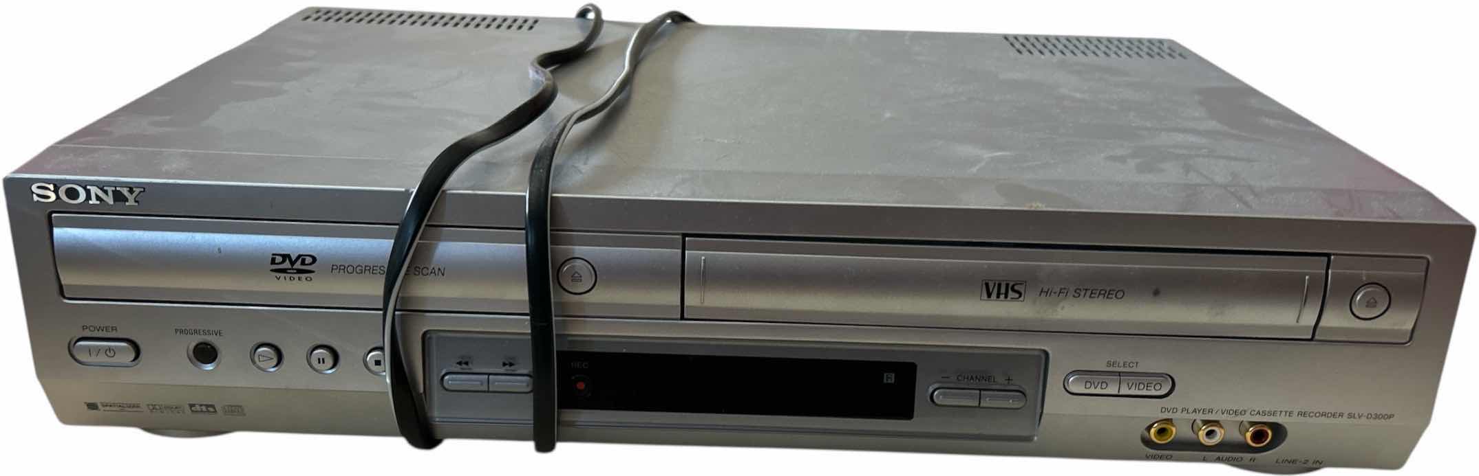 Photo 1 of SONY DVD SND VHS PLAYER