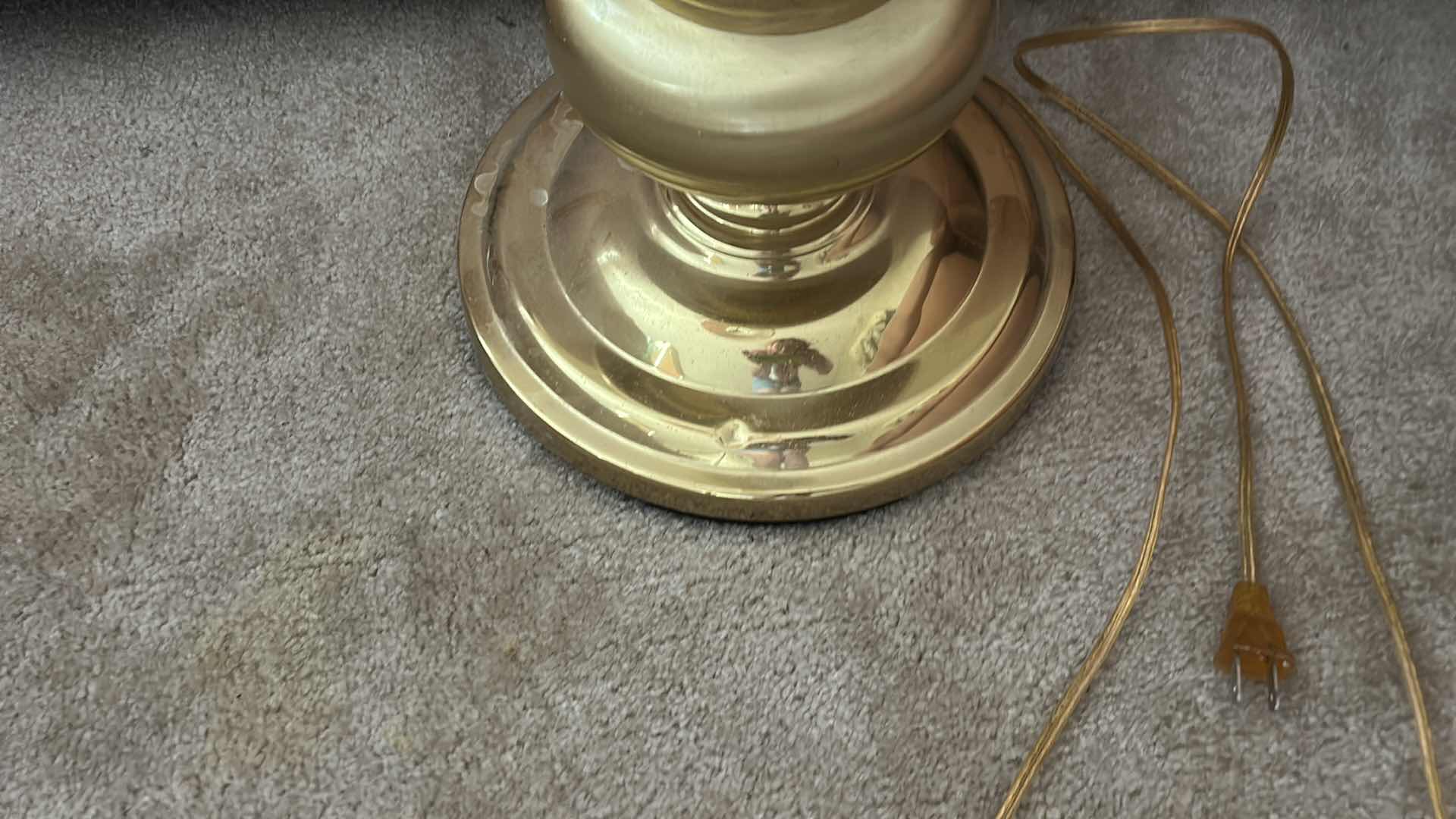 Photo 1 of METAL SWING ARM FLOOR LAMP H58”