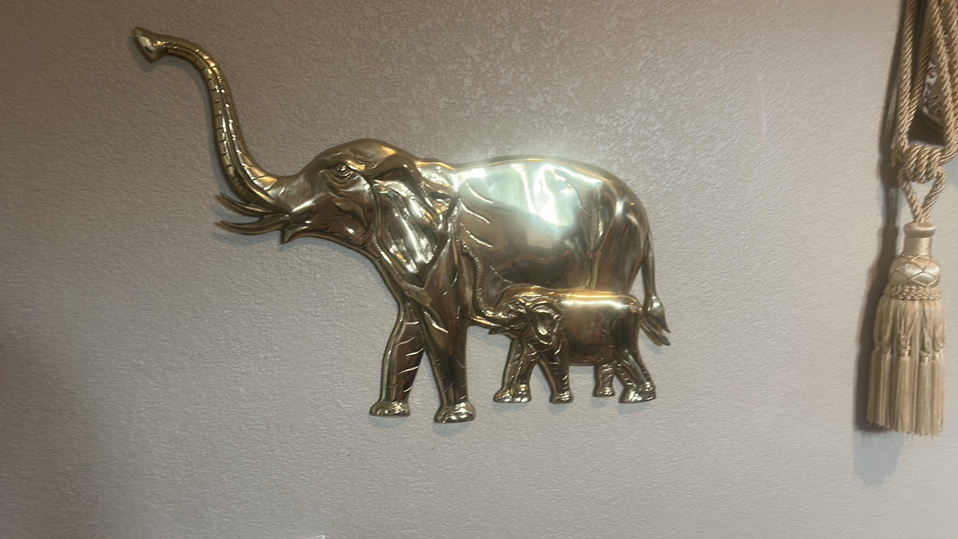 Photo 1 of BRASS ELEPHANT WITH BABY WALL DECOR 23“ x H17“