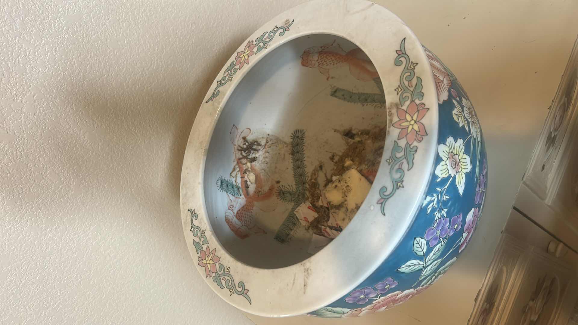 Photo 1 of AUTHENTIC CHINESE PORCELAIN FISHBOWL POT 12” x H9 1/2”