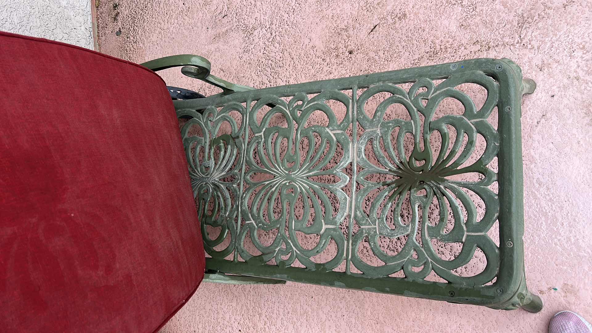 Photo 1 of METAL LOUNGE CHAIR WITH CUSHION