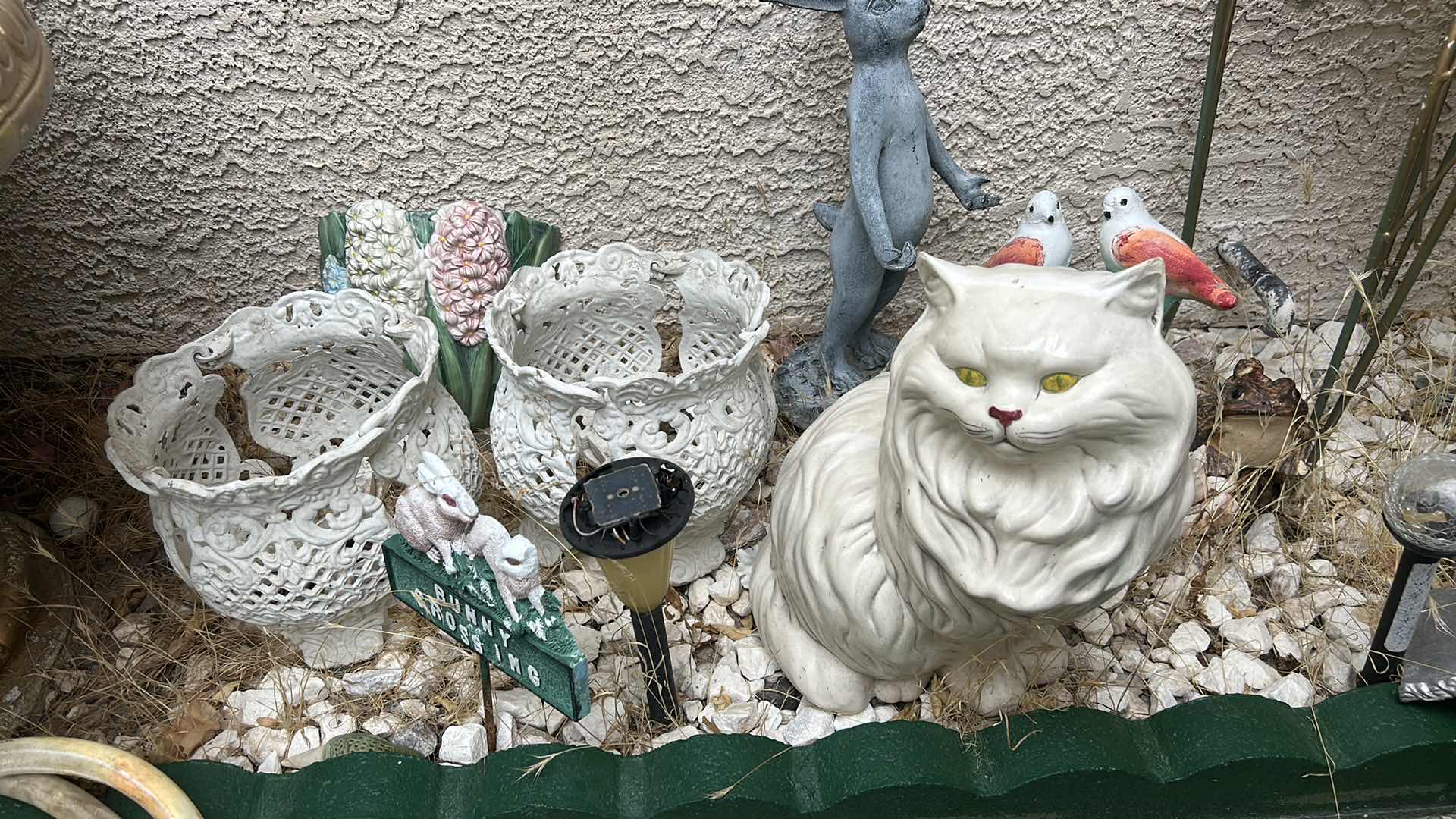 Photo 1 of OUTDOOR DECOR