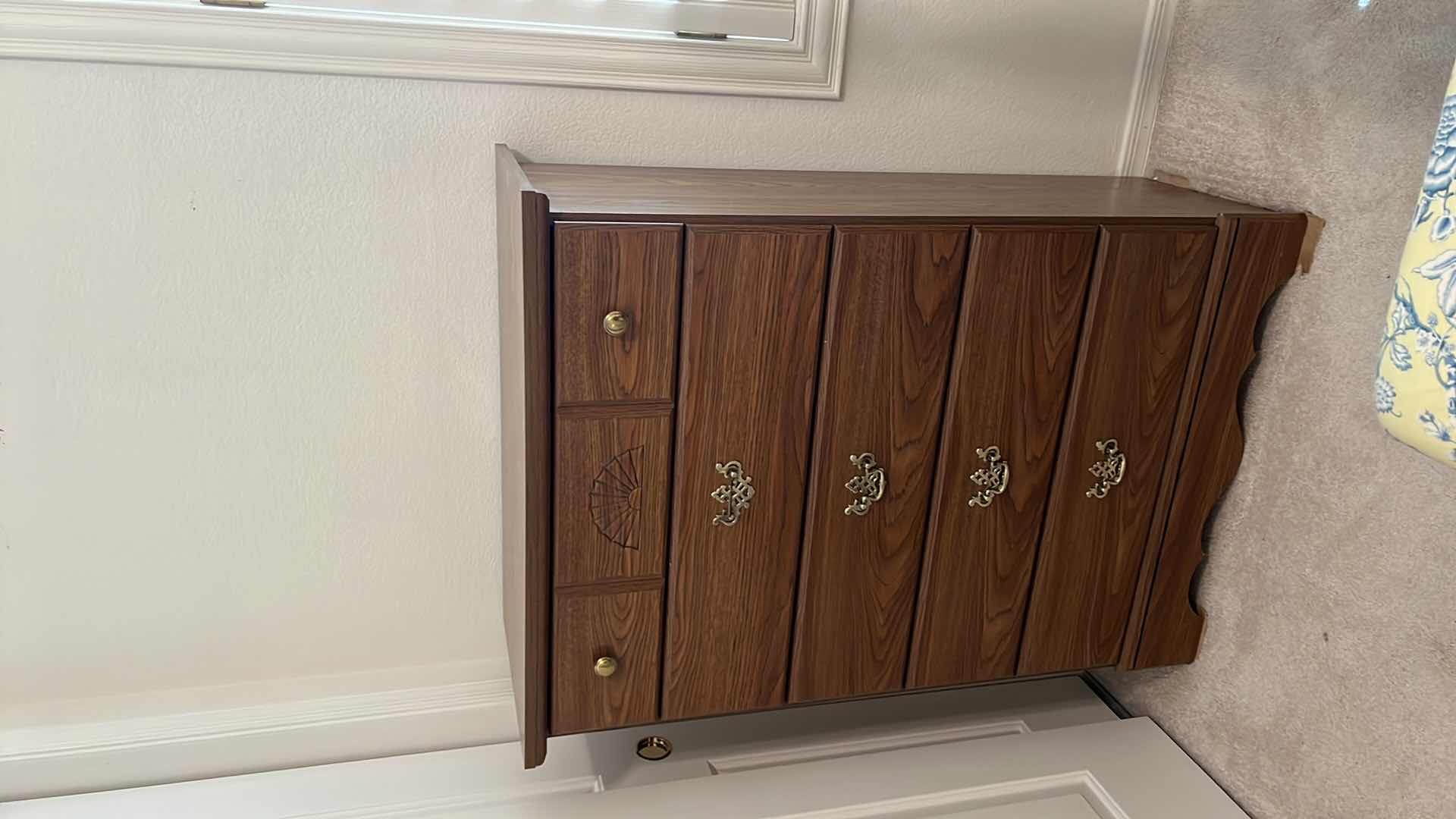 Photo 2 of PRESSED WOOD DRESSER W 5 DRAWERS