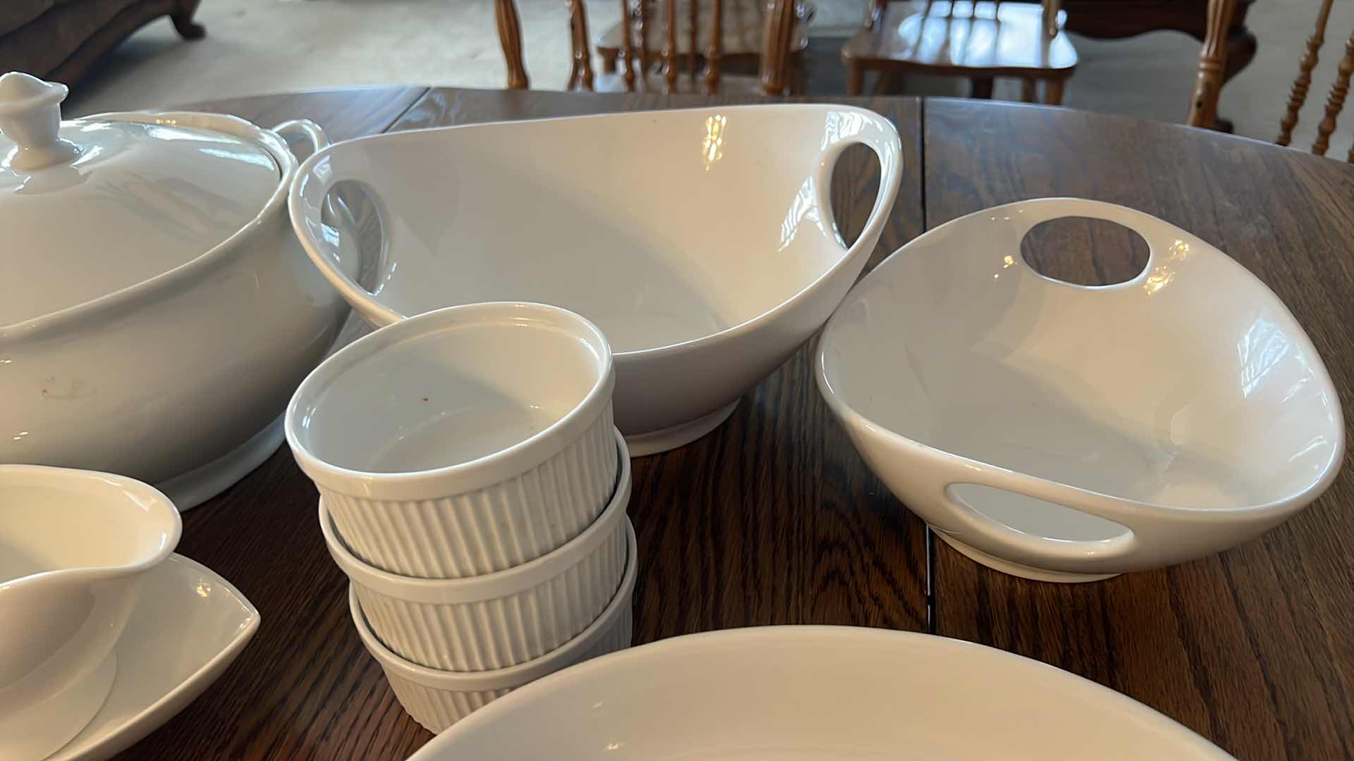 Photo 5 of WHITE CERAMIC SERVEWARE