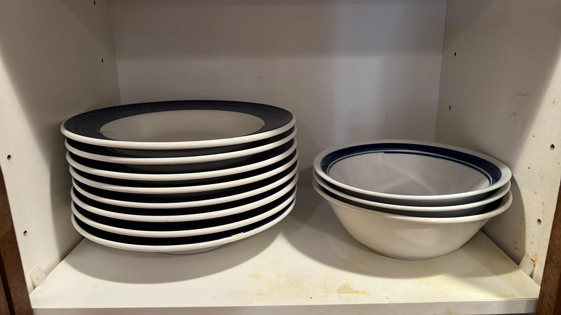 Photo 2 of CONTENTS OF KITCHEN CABINET-BLUE & WHITE CERAMIC DISHES