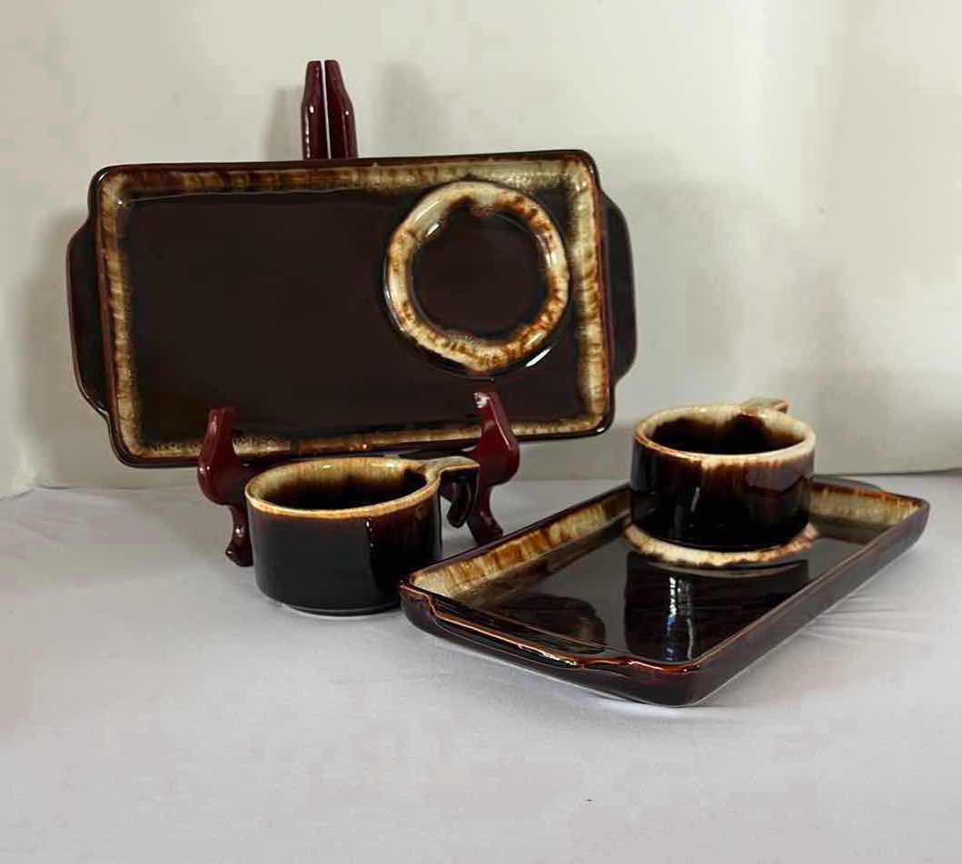 Photo 3 of SET OF 2-VINTAGE PFALTZGRAFF GOURMET BROWN DRIP GLAZE SNACK TRAYS W MUGS