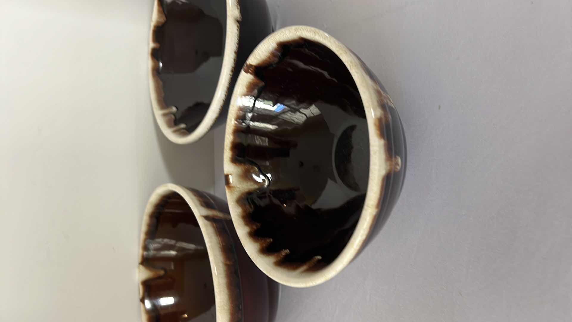 Photo 2 of 3-VINTAGE PFALTZGRAFF GOURMET BROWN DRIP GLAZE SERVING BOWLS (10",9 1/2" & 8")