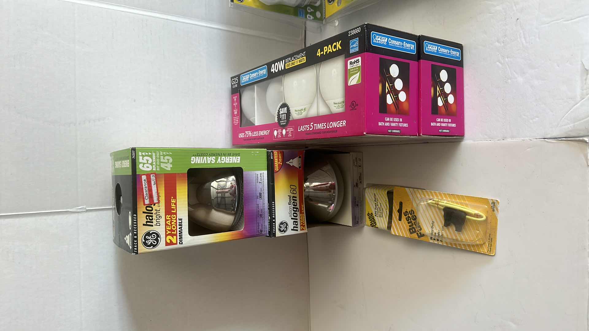 Photo 3 of LIGHT BULBS MANY SIZES