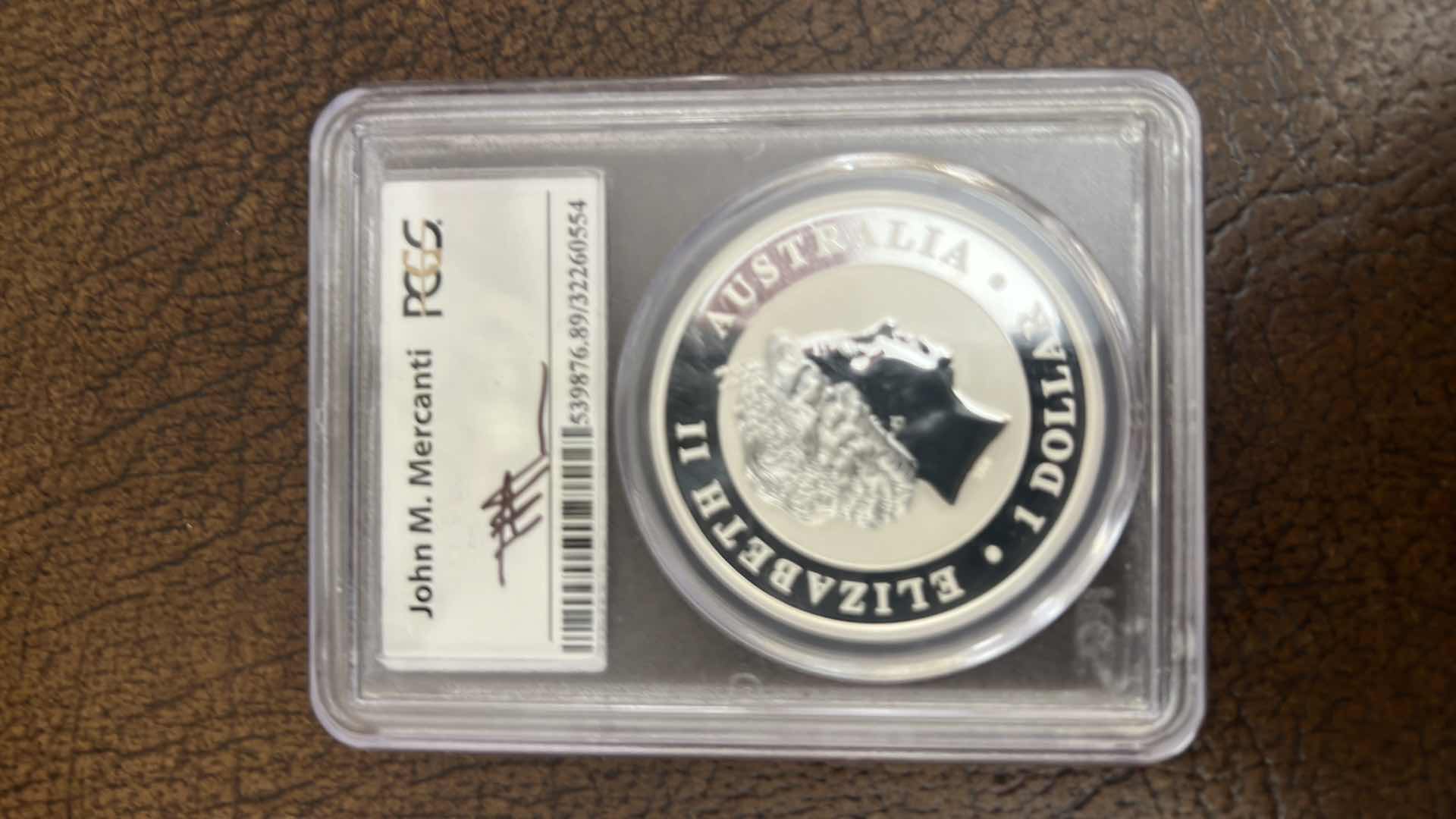 Photo 2 of AUSTRALIA 2015-P WEDGE TAILED EAGLE $1 COIN