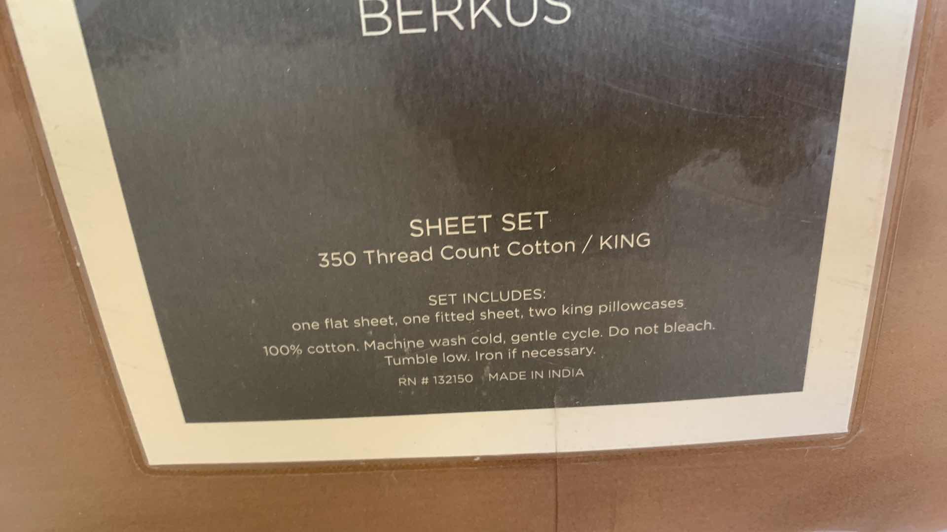 Photo 2 of NEW NATE BERKUS 350 THREAD COUNT KING SIZE SHEET SET