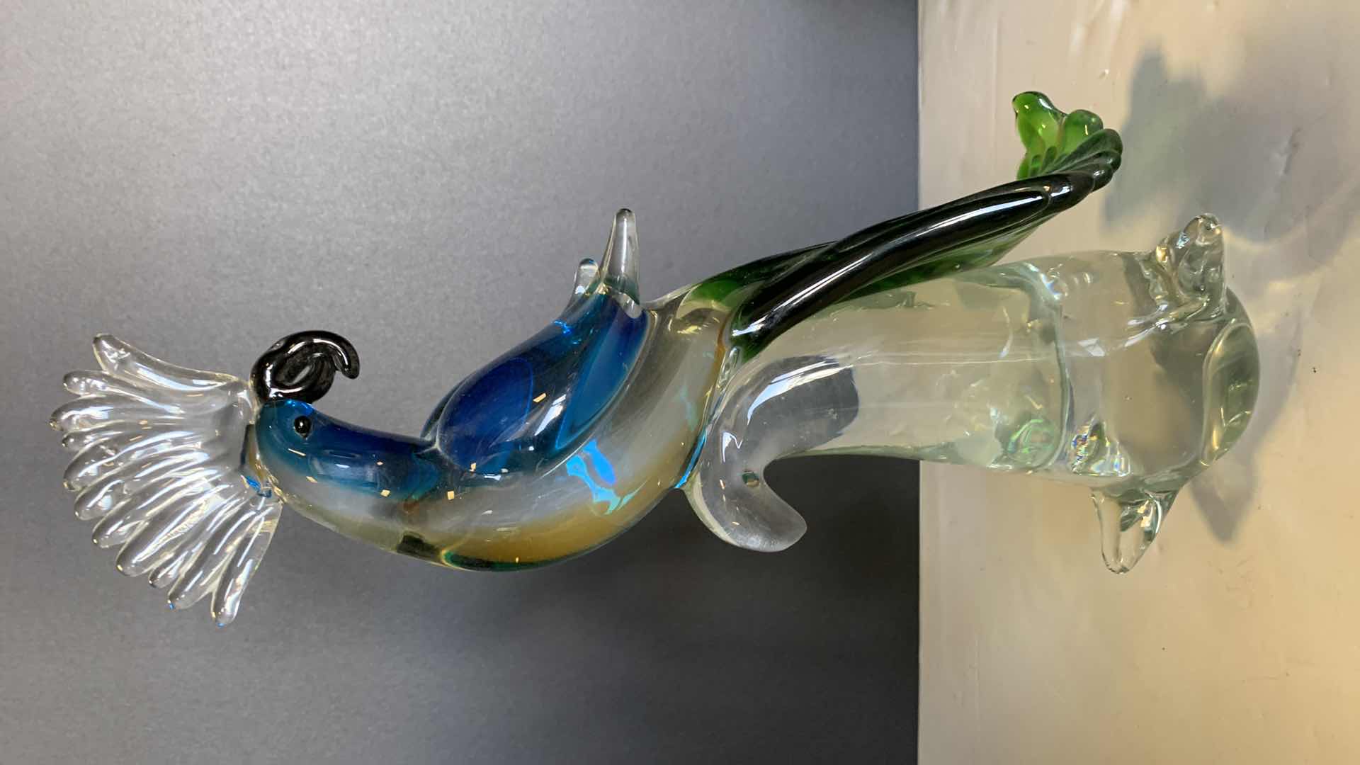 Photo 1 of BLOWN GLASS COCKATOO BIRD STATUE H15.5"